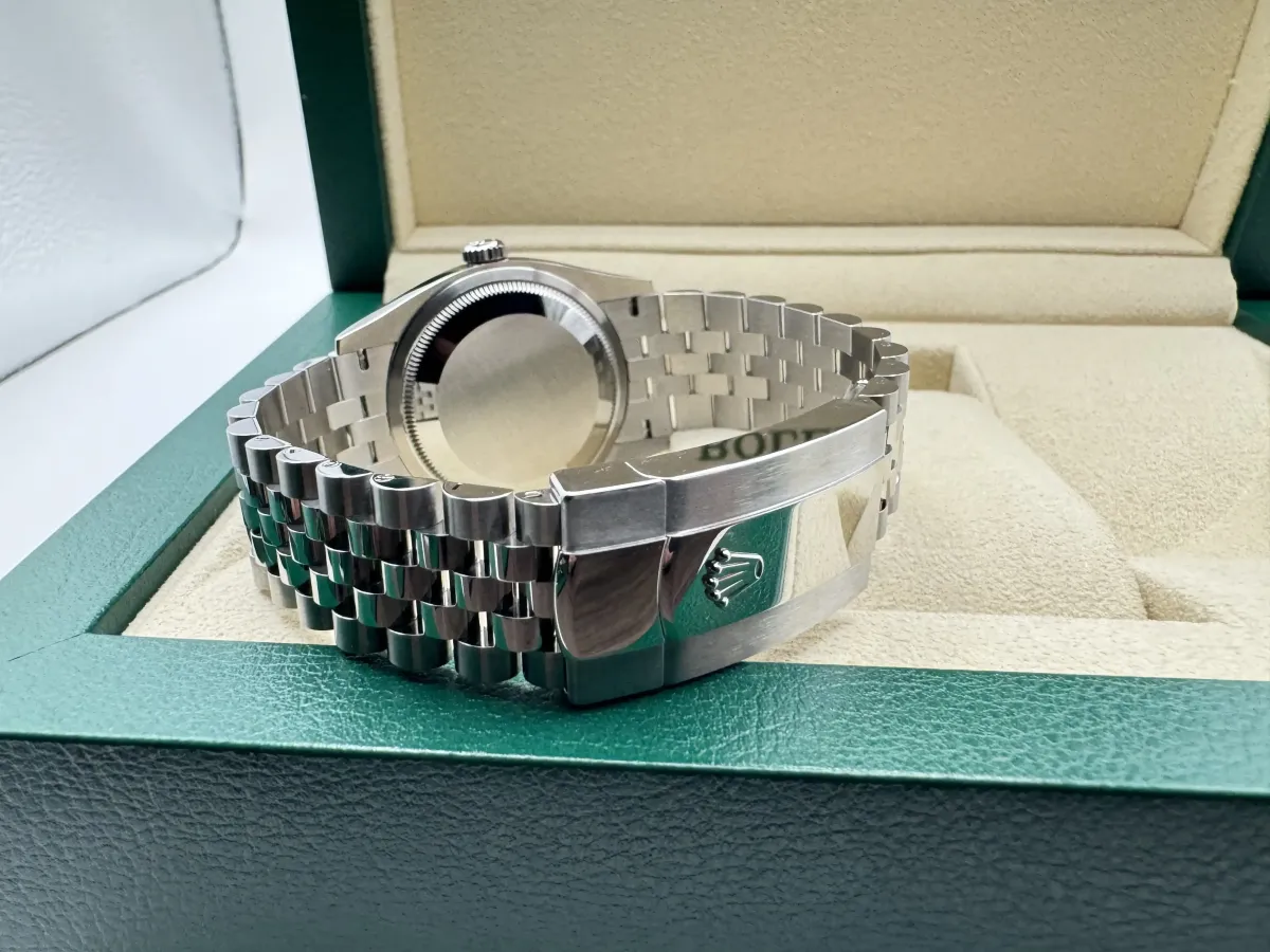 Rolex Datejust 41mm | Mintgroene Wijzerplaat | 904L Roestvrij Staal | Jubilee | 126300 - Image 4