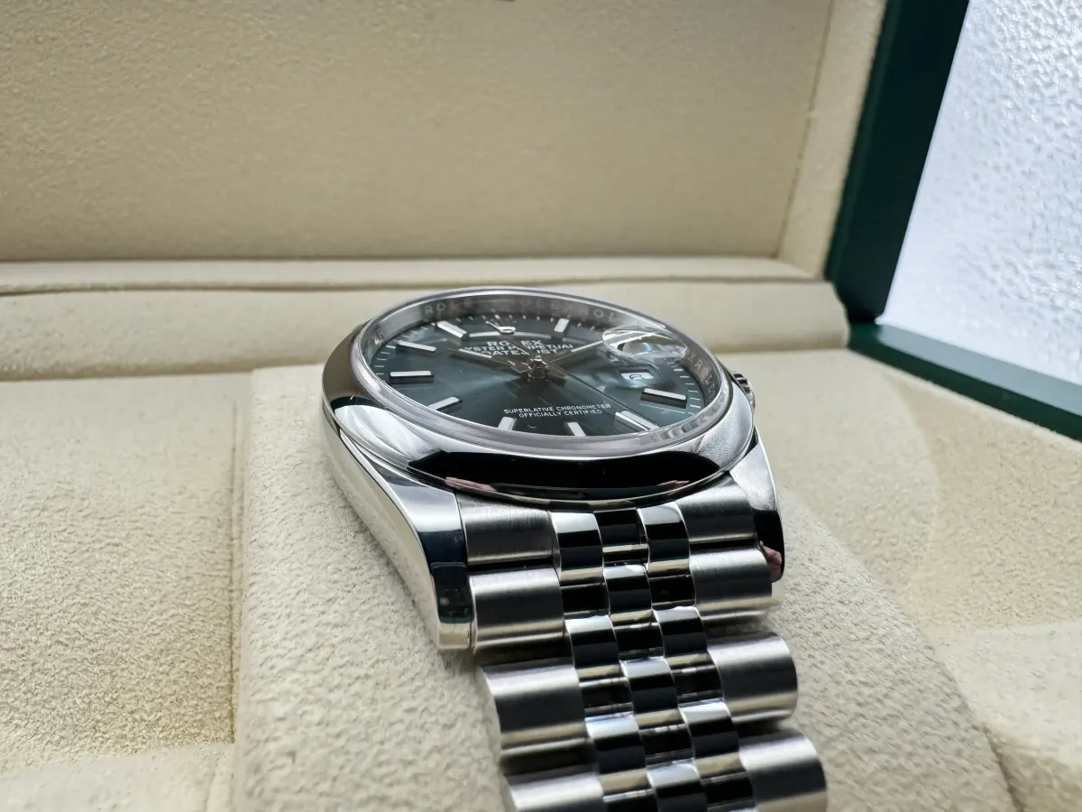 Rolex Datejust 41mm | Mintgroene Wijzerplaat | 904L Roestvrij Staal | Jubilee | 126300 - Image 7