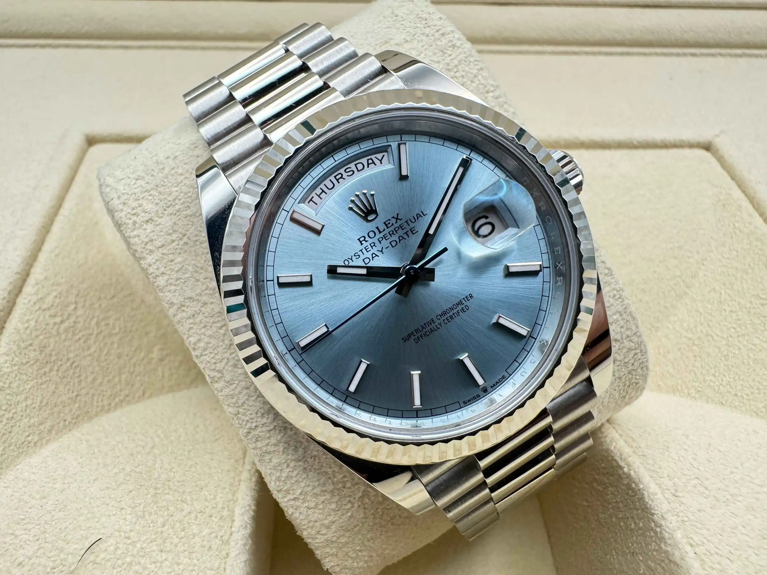Rolex Daydate 40 | Platinum “ICE” Blauw 950 Platina Wijzerplaat | President-armband (Massief Platina) | 228236 - Image 11