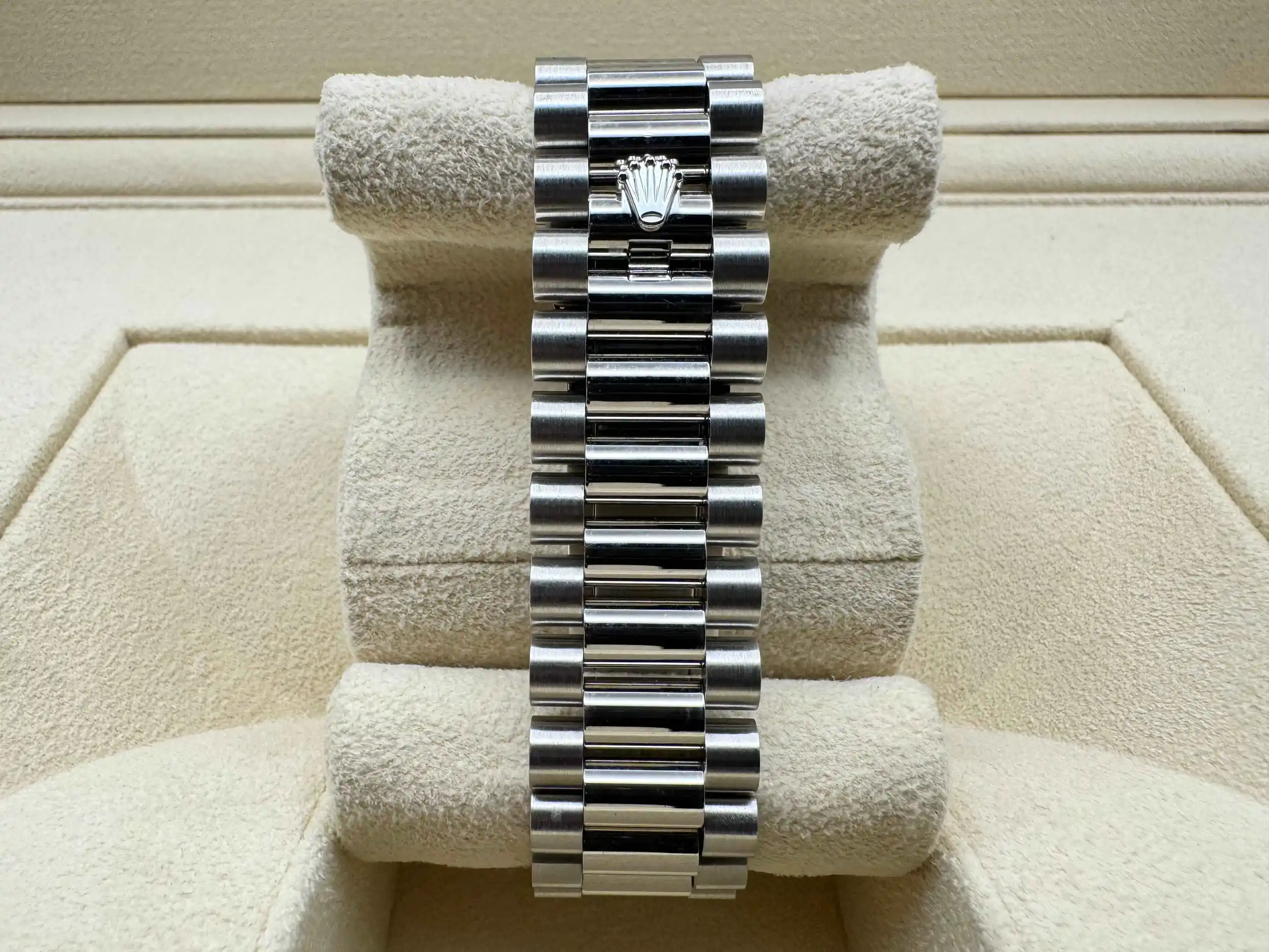 Rolex Daydate 40 | Platinum “ICE” Blauw 950 Platina Wijzerplaat | President-armband (Massief Platina) | 228236 - Image 7