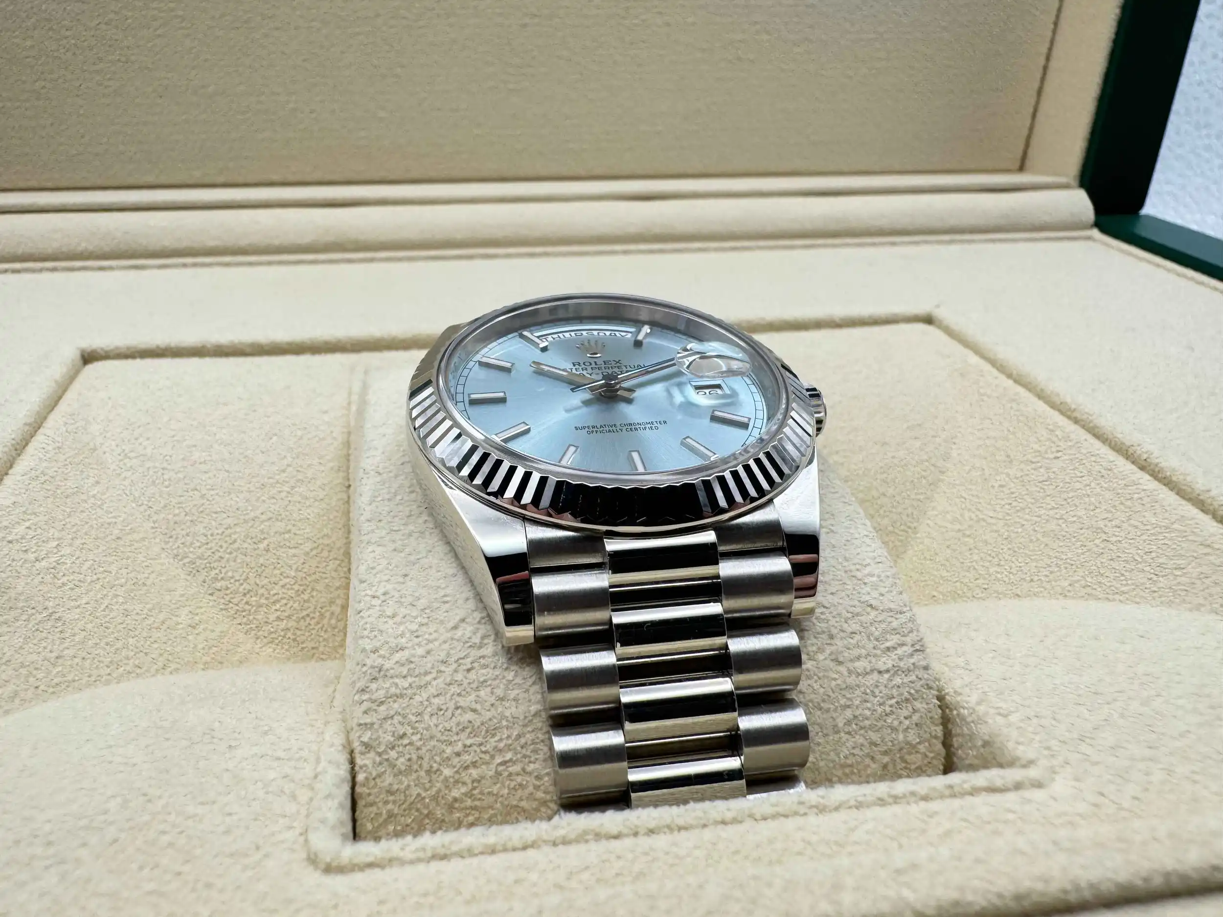 Rolex Daydate 40 | Platinum “ICE” Blauw 950 Platina Wijzerplaat | President-armband (Massief Platina) | 228236 - Image 12