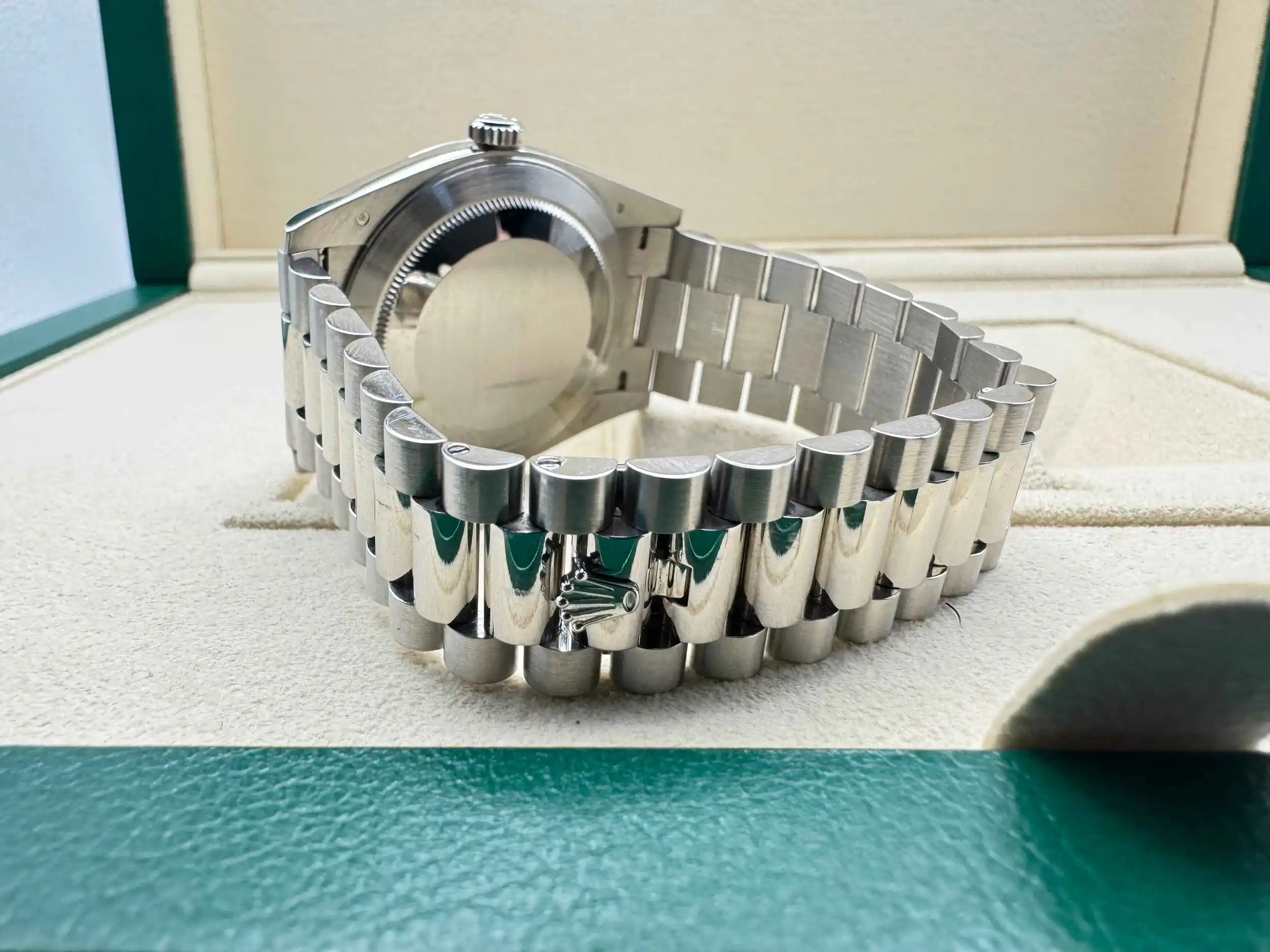 Rolex Daydate 40 | Platinum “ICE” Blauw 950 Platina Wijzerplaat | President-armband (Massief Platina) | 228236 - Image 16
