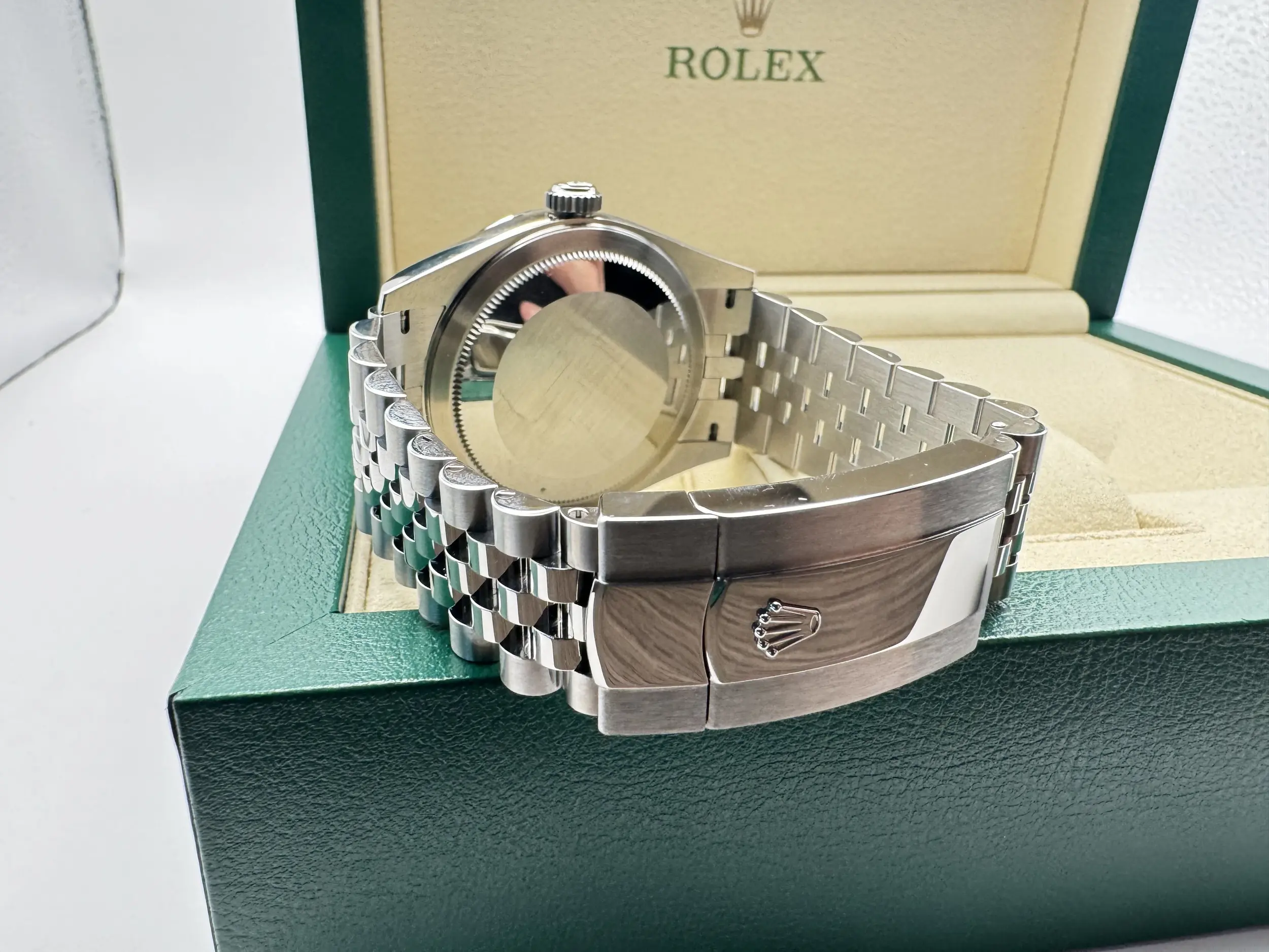 Rolex Sky-Dweller 42mm | Groene Wijzerplaat & 18K Witgoud (Gegroefde Bezel/Lunette) | Jubilee | 336934 - Image 12