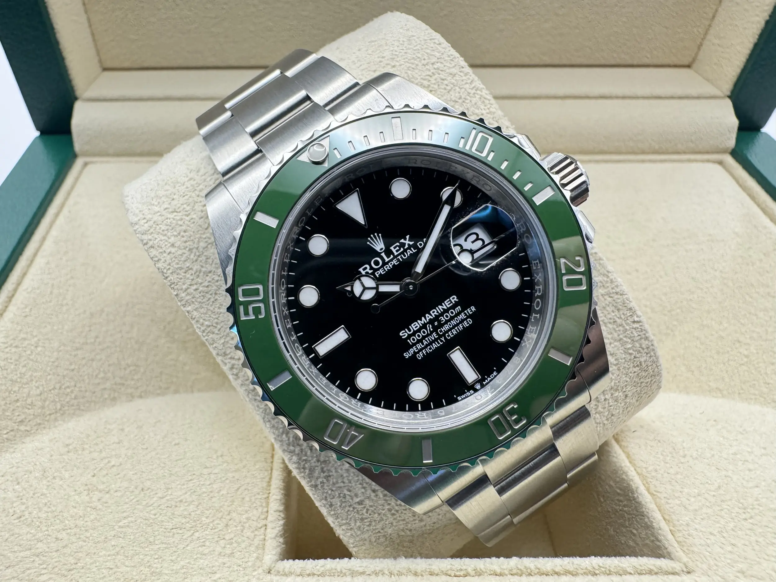 Rolex Submariner Starbucks 41mm | Groene Cerachrom Bezel & Zwarte Wijzerplaat | Oystersteel | 126610LV - Image 4