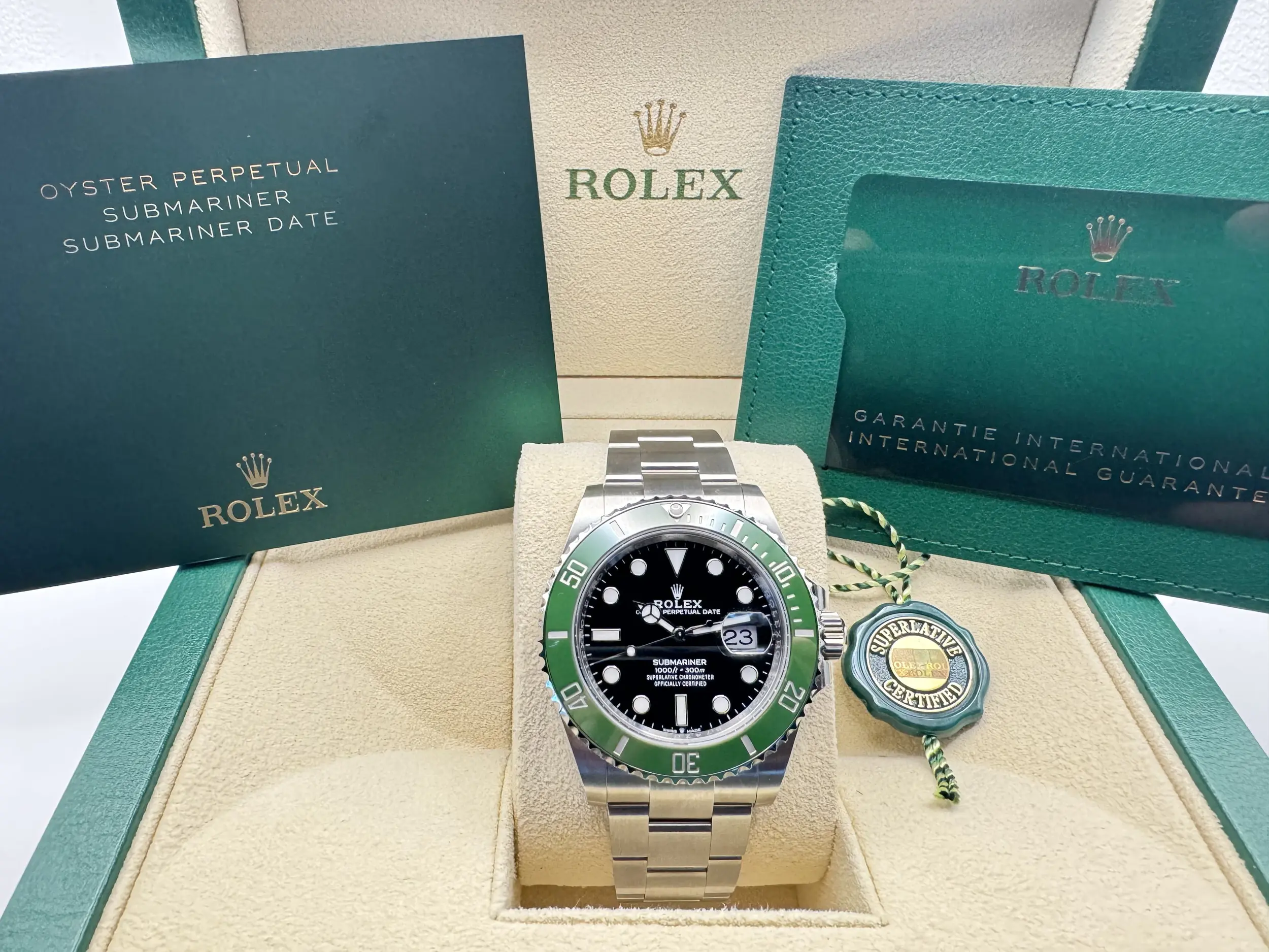 Rolex Submariner Starbucks 41mm | Groene Cerachrom Bezel & Zwarte Wijzerplaat | Oystersteel | 126610LV - Image 3