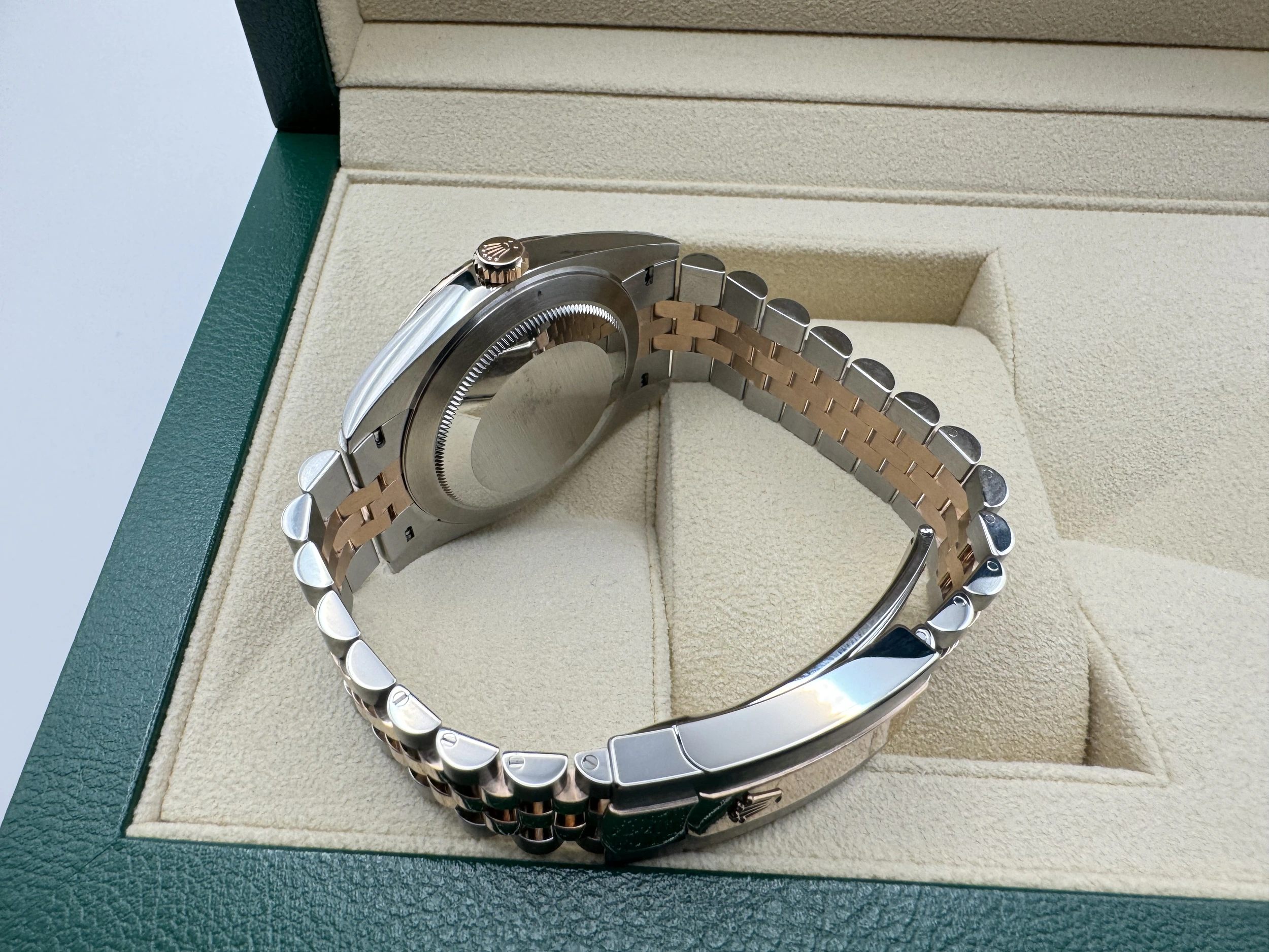 Rolex Datejust 41mm | Chocoladebruine Wijzerplaat & 18K Everose Goud Gekartelde Bezel | Jubilee | 126331 - Image 11