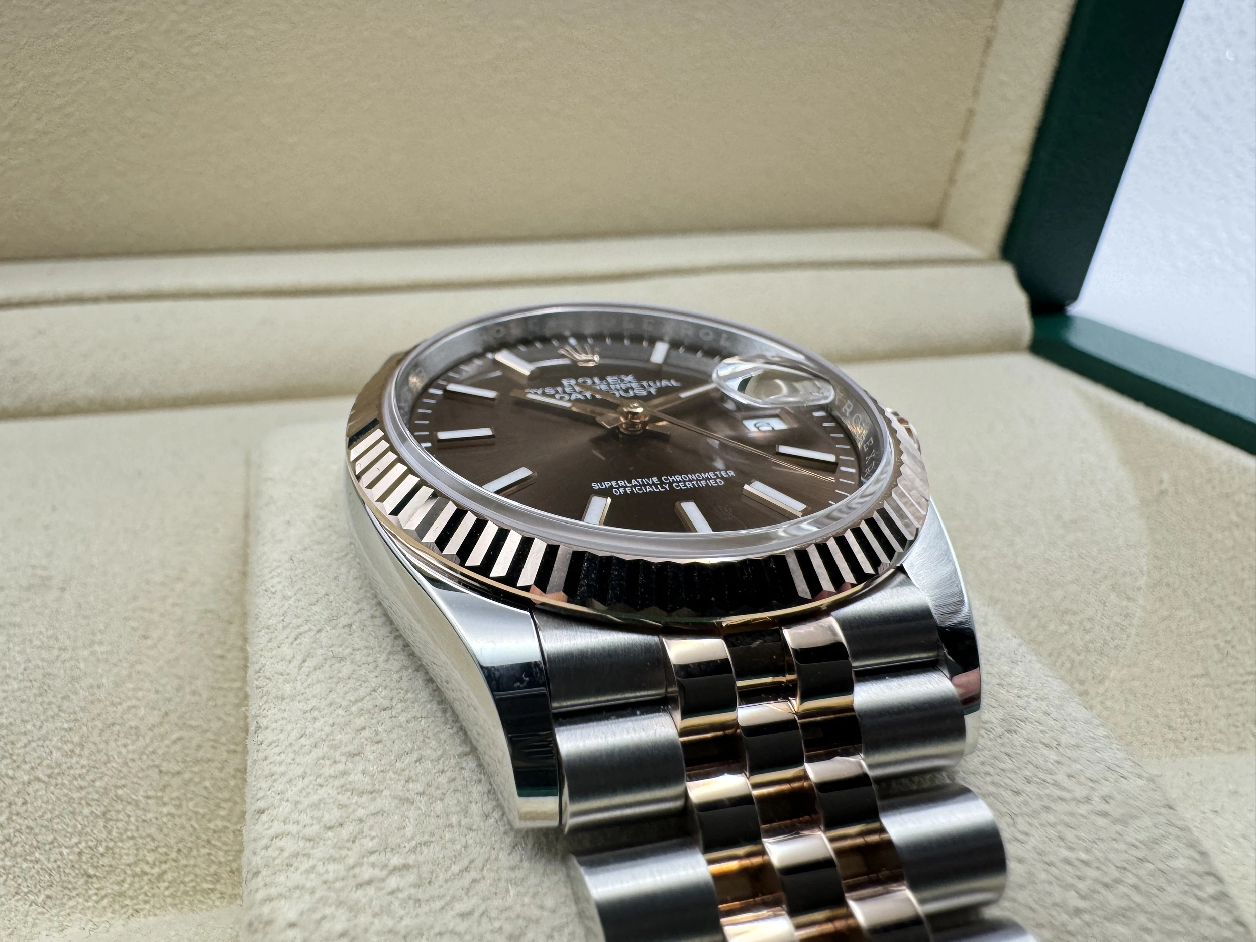 Rolex Datejust 36mm | Choco Wijzerplaat Two-tone &18K Everose Gouden Gekartelde Bezel | Jubilee | 126231 - Image 9