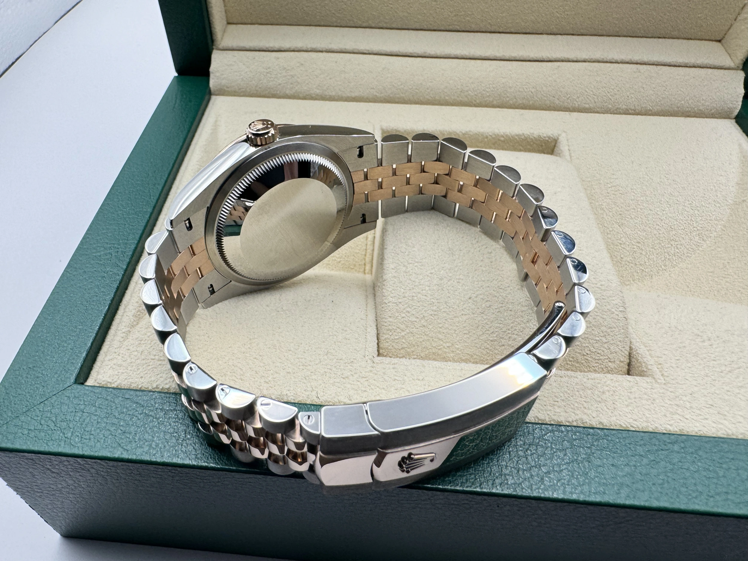Rolex Datejust 36mm | Choco Wijzerplaat Two-tone &18K Everose Gouden Gekartelde Bezel | Jubilee | 126231 - Image 12