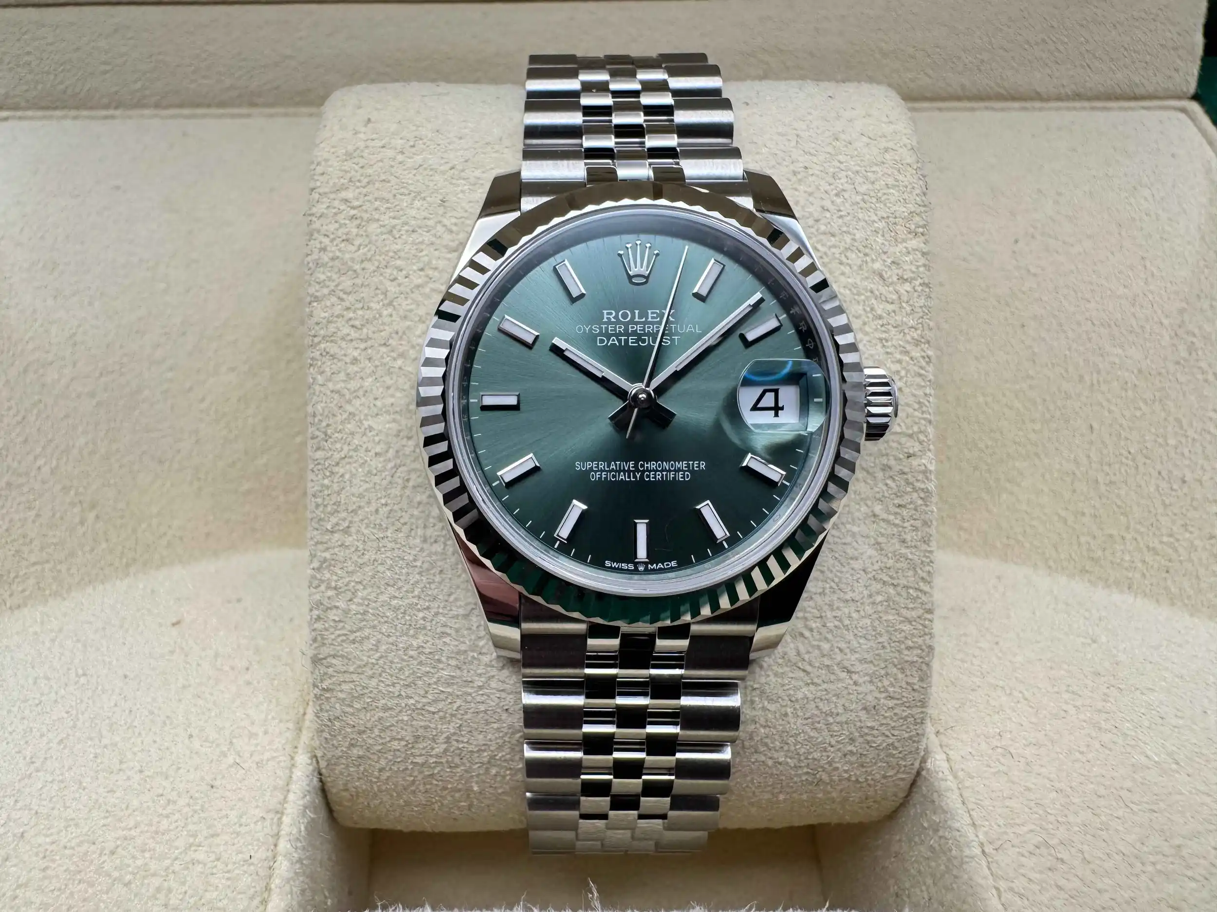 Rolex Datejust 31mm | Mintgroene Wijzerplaat | Staal & 18K Witgouden Lunette | Jubilee | 278274
