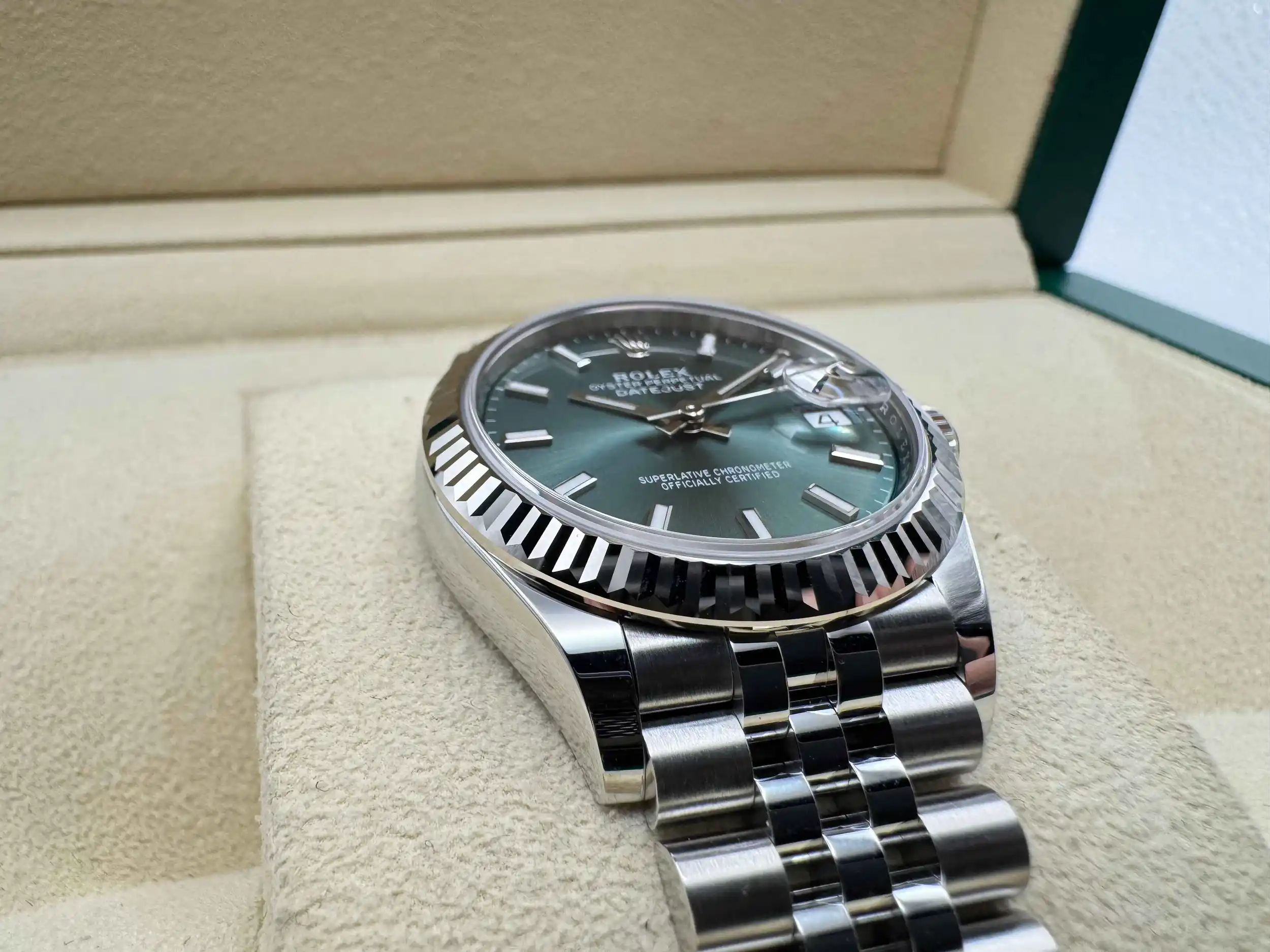 Rolex Datejust 31mm | Mintgroene Wijzerplaat | Staal & 18K Witgouden Lunette | Jubilee | 278274 - Image 9