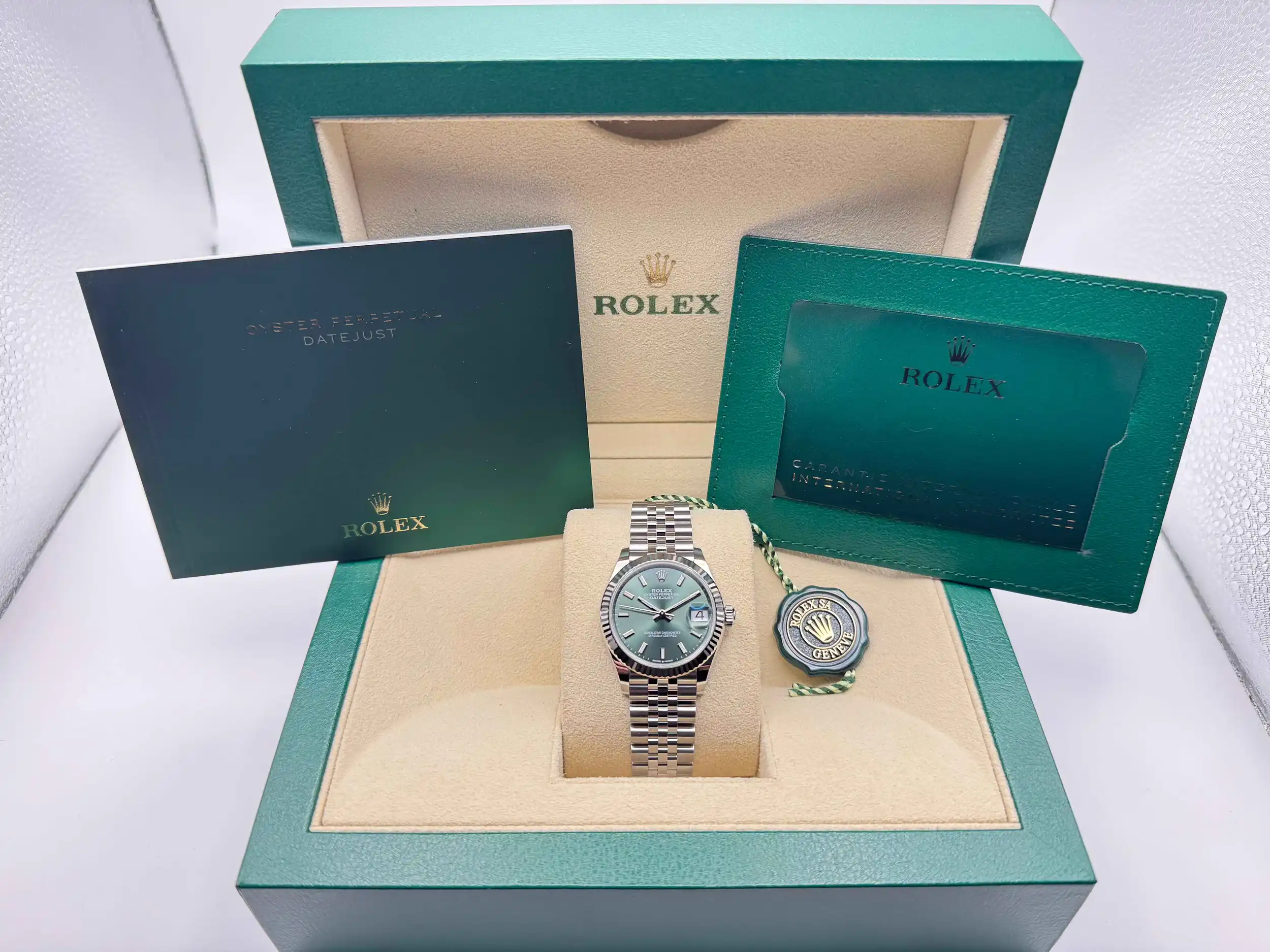 Rolex Datejust 31mm | Mintgroene Wijzerplaat | Staal & 18K Witgouden Lunette | Jubilee | 278274 - Image 2