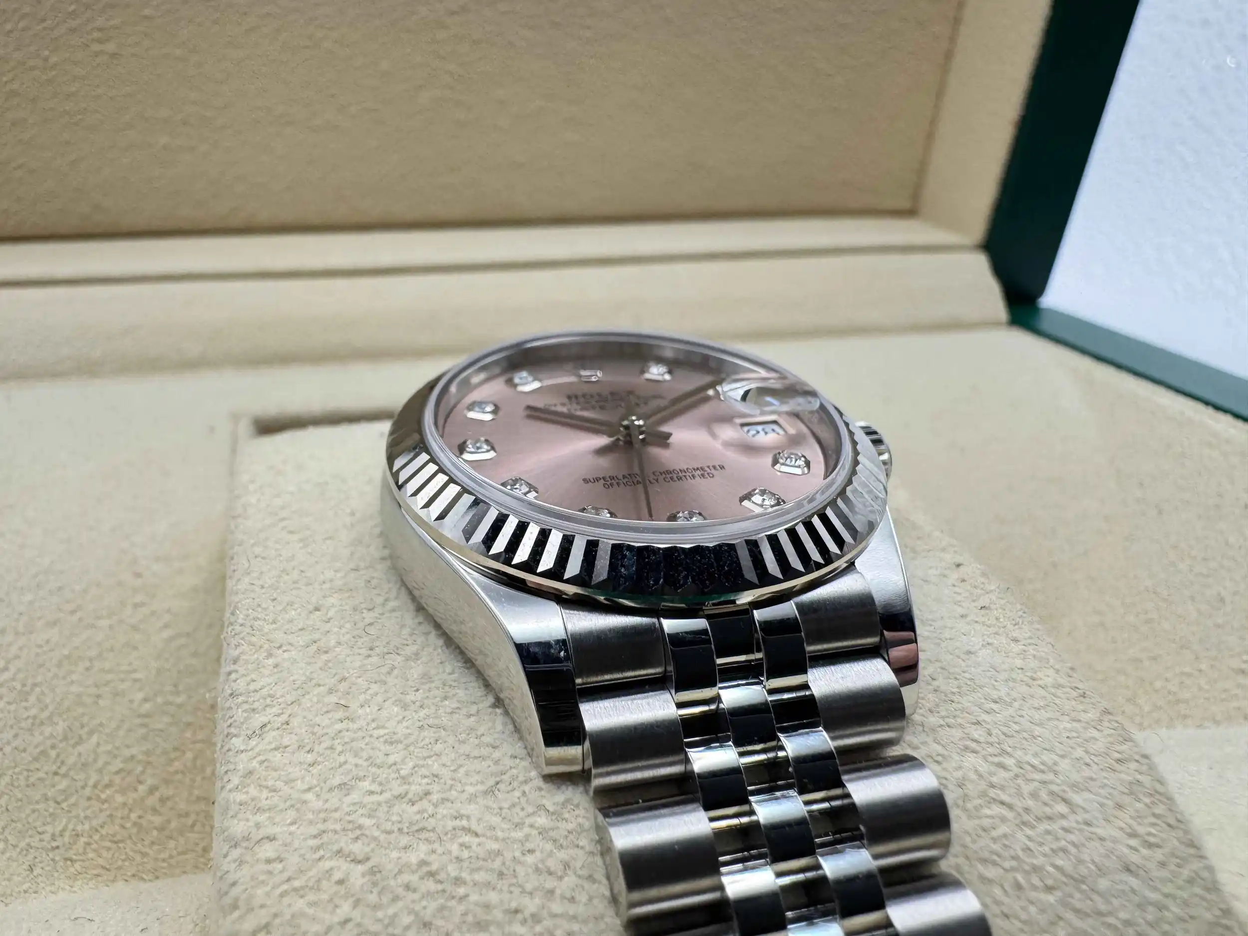 Rolex Datejust 31mm | Roze Diamanten Wijzerplaat | 18K Witgoud Gekarteld Lunette | Jubilee | 278274 - Image 9