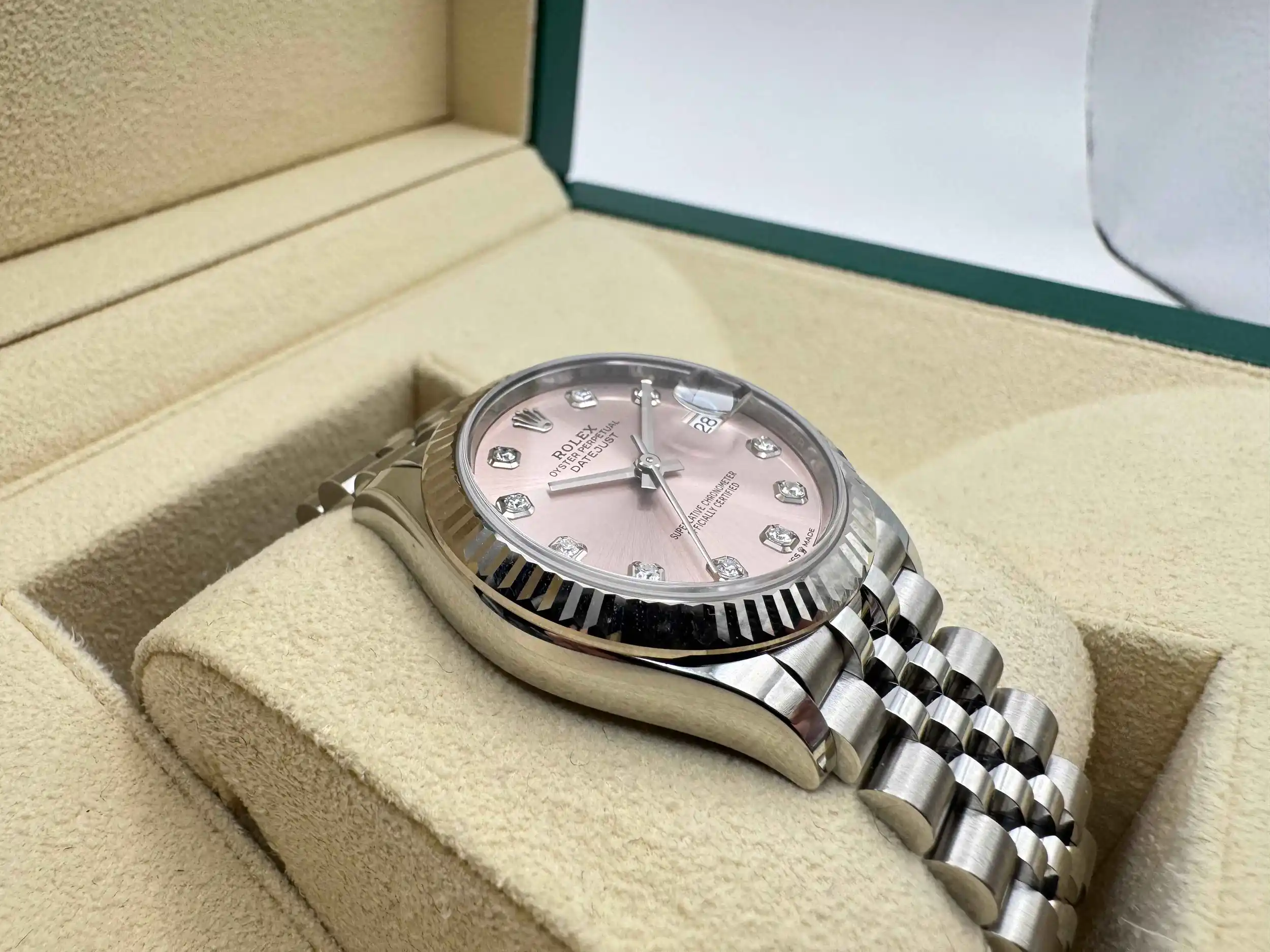 Rolex Datejust 31mm | Roze Diamanten Wijzerplaat | 18K Witgoud Gekarteld Lunette | Jubilee | 278274 - Image 10