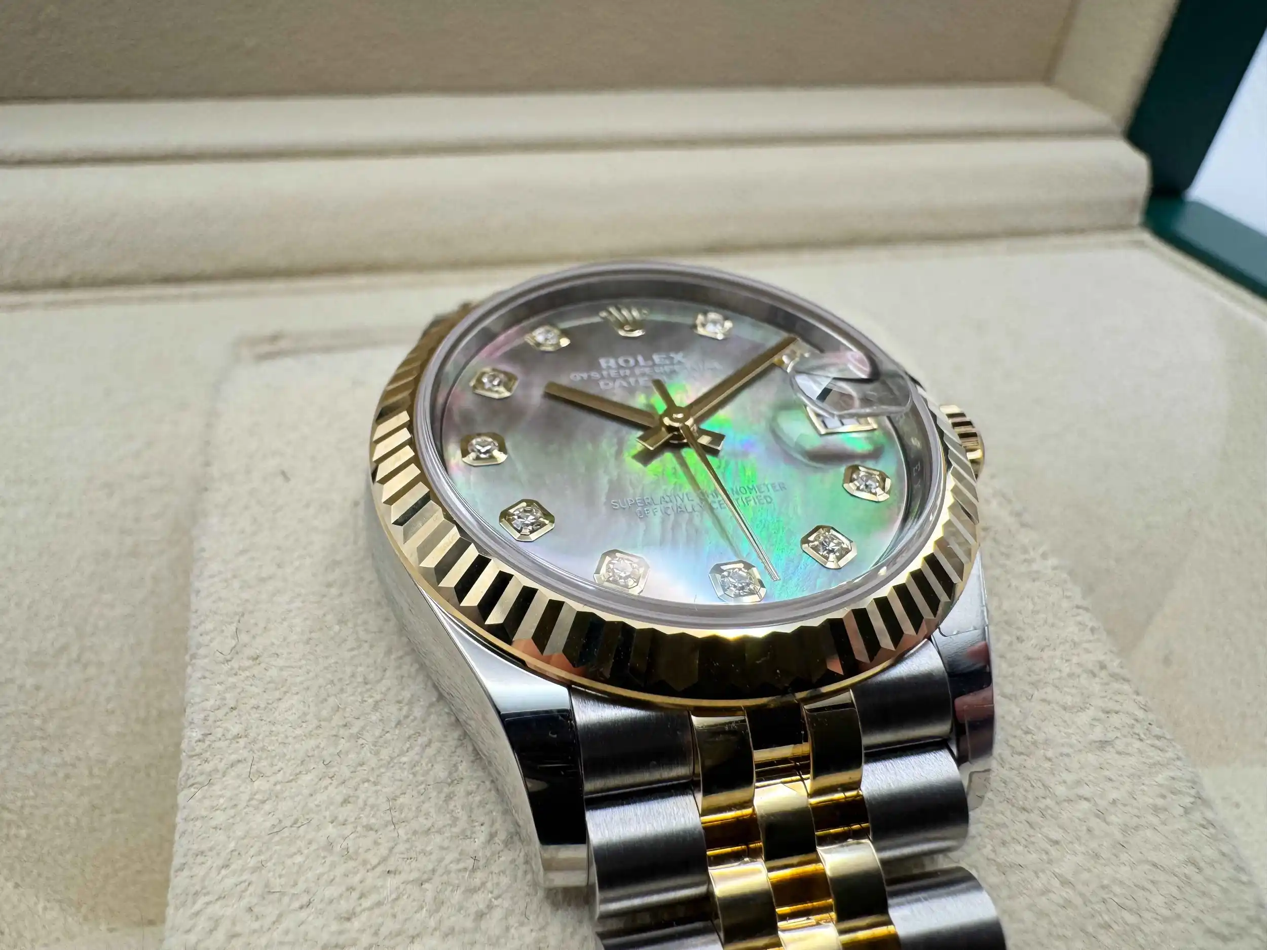 Rolex Datejust 31mm | "Tahitian" Mother of Pearl l Wijzerplaat Met Diamanten & 18K Geelgoud Rolesor bezel | Jubilee | 278273 - Image 10