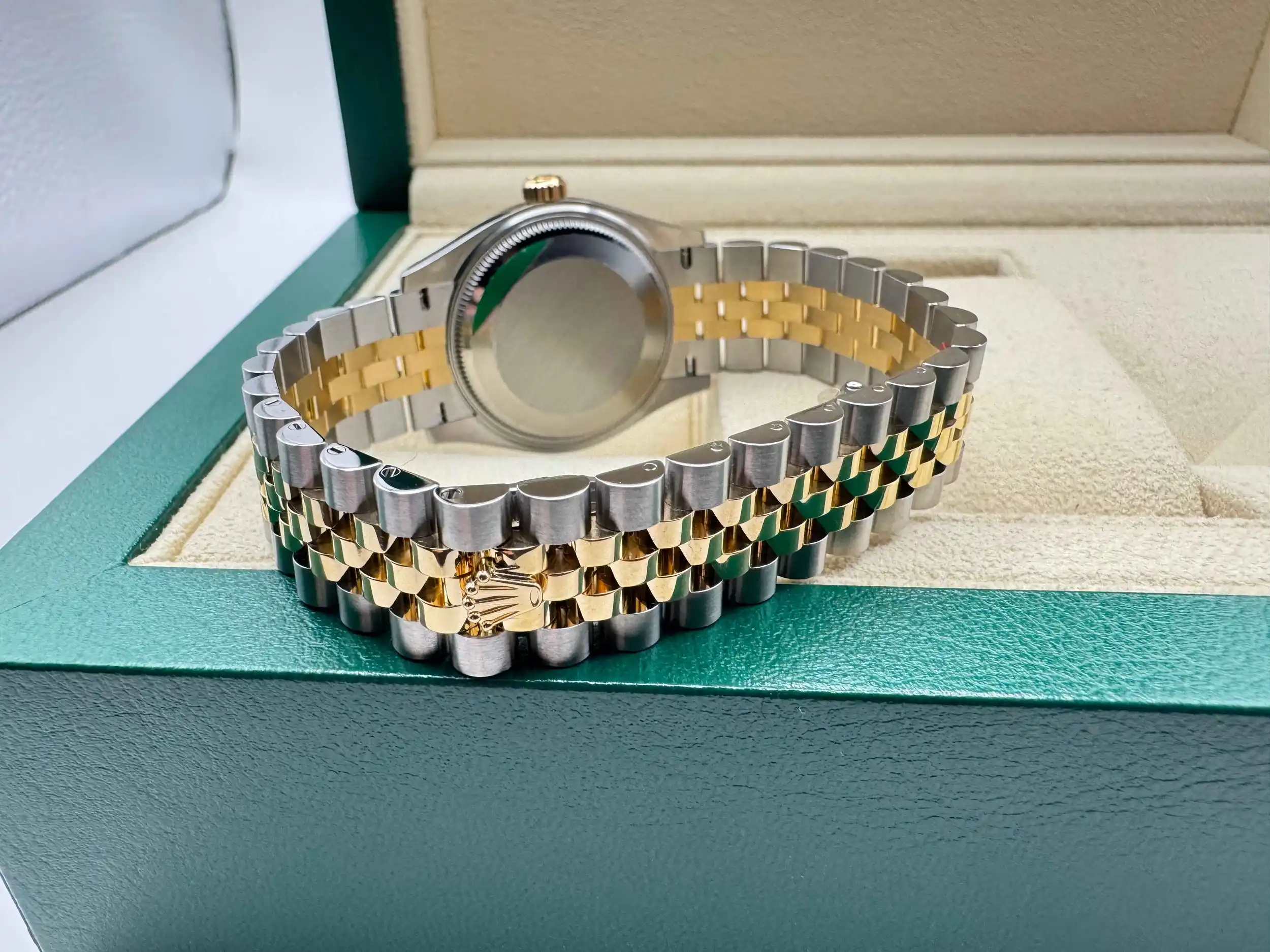 Rolex Datejust 31mm | "Tahitian" Mother of Pearl l Wijzerplaat Met Diamanten & 18K Geelgoud Rolesor bezel | Jubilee | 278273 - Image 12
