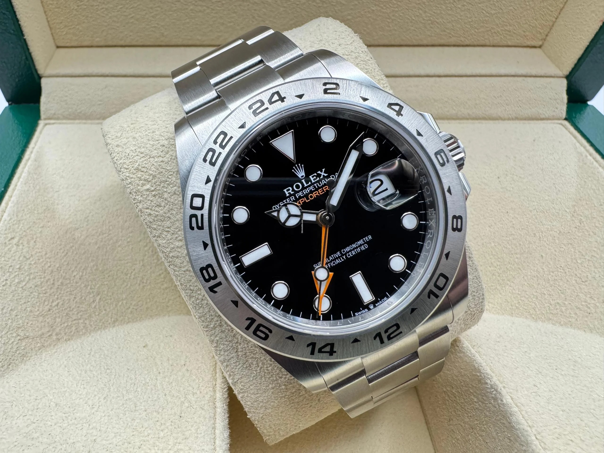 Rolex Explorer 2 | 42mm | Zwarte Wijzerplaat | Vaste 24-uurs Bezel | 226570 - Image 10