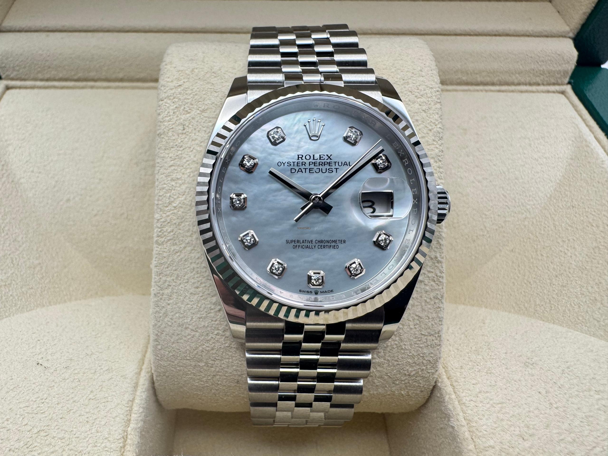 Rolex Datejust 36mm | Parelmoer Wijzerplaat met Diamanten &18K Witgouden Gekartelde Bezel/Lunnette | Jubilee | 126234