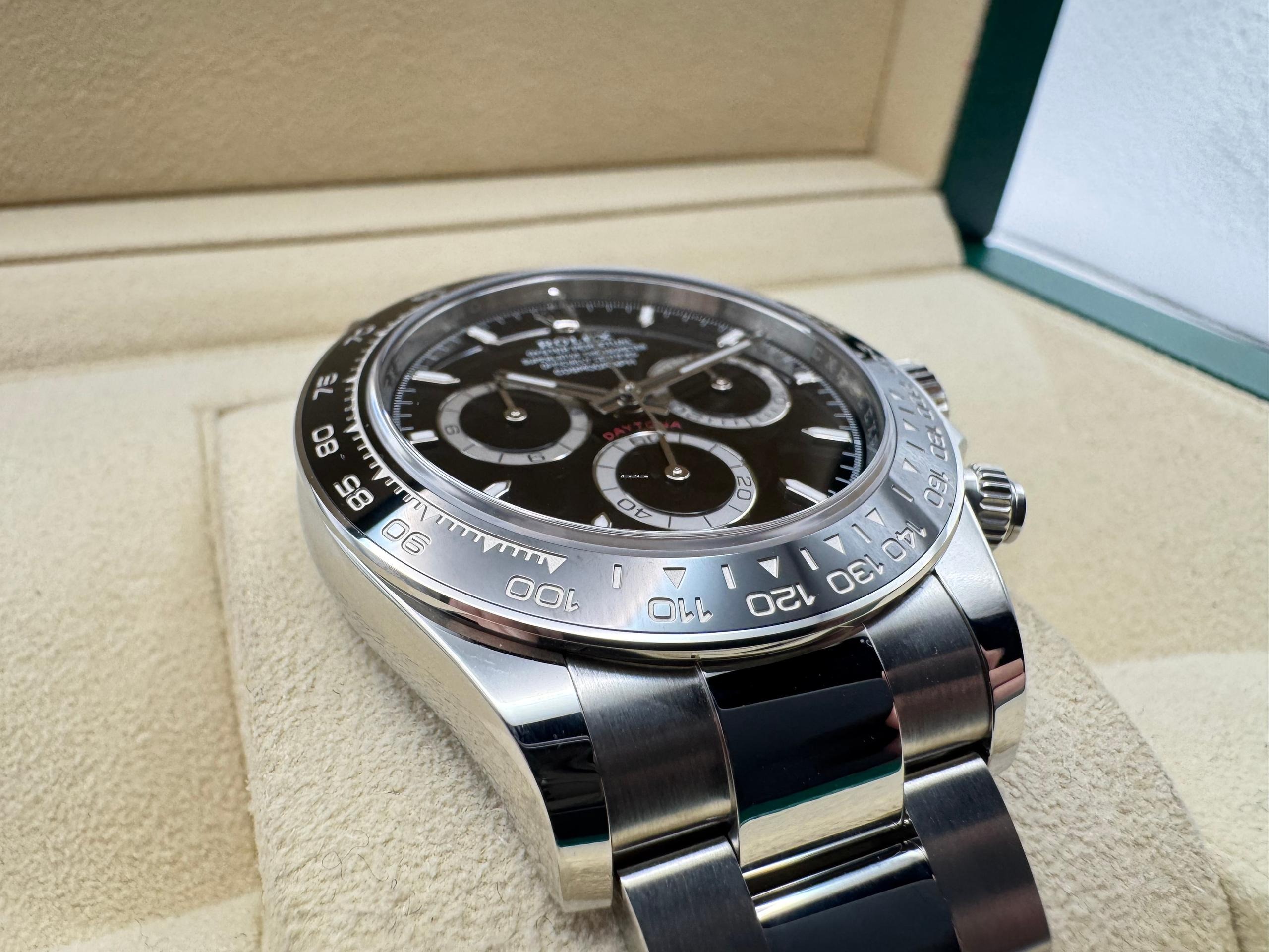 Rolex Daytona 40 126500LN | Zwarte Wijzerplaat | Zwarte keramische (Cerachrom) Lunette Bezel - Image 12