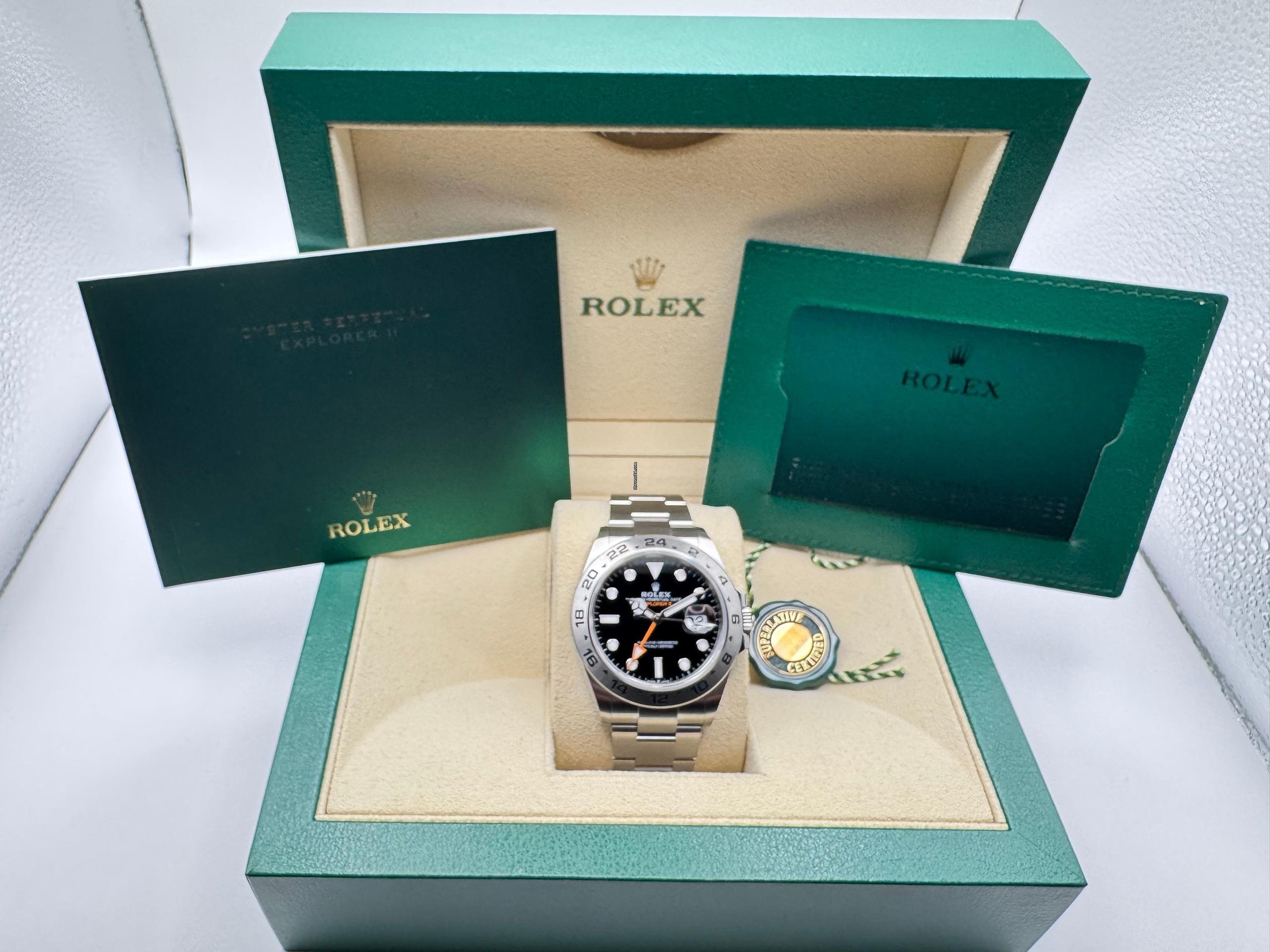 Rolex Explorer 2 | 42mm | Zwarte Wijzerplaat | Vaste 24-uurs Bezel | 226570 - Image 2