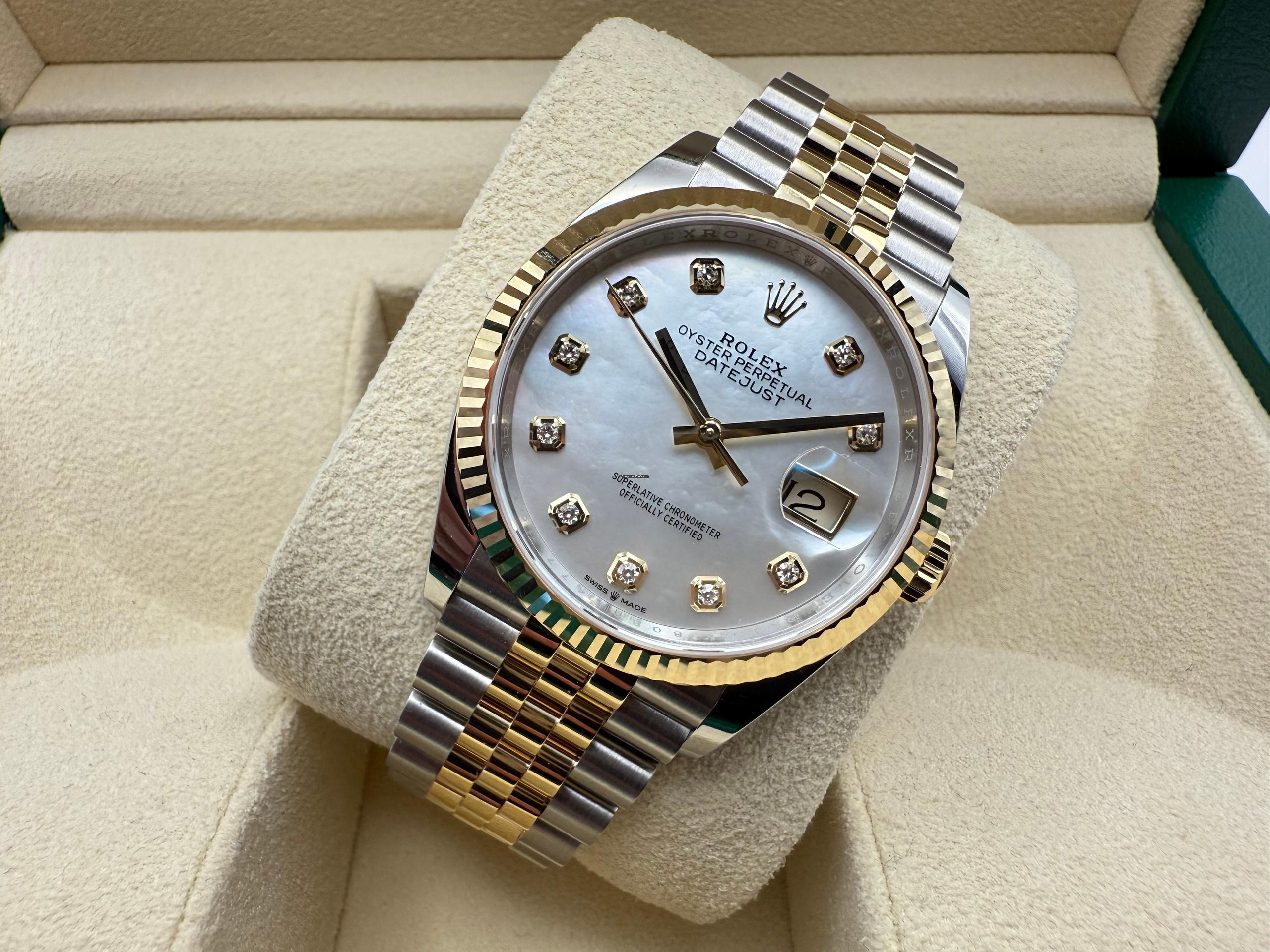 Rolex Datejust 36mm | Wit Parelmoer Wijzerplaat Met 10 Diamanten & Geelgoud 18K | Jubilee | 126233 - Image 5