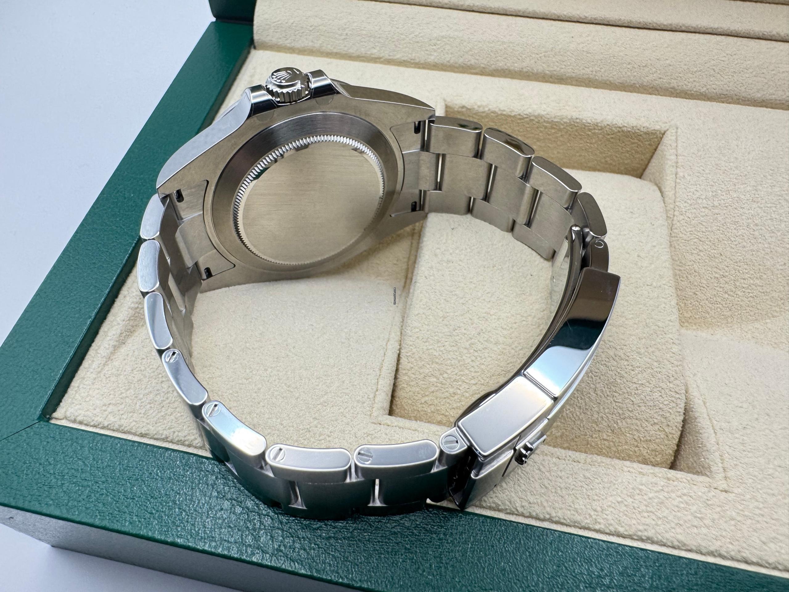 Rolex Explorer 2 | 42mm | Witte “Polar” Wijzerplaat | Oystersteel | 226570 - Image 10