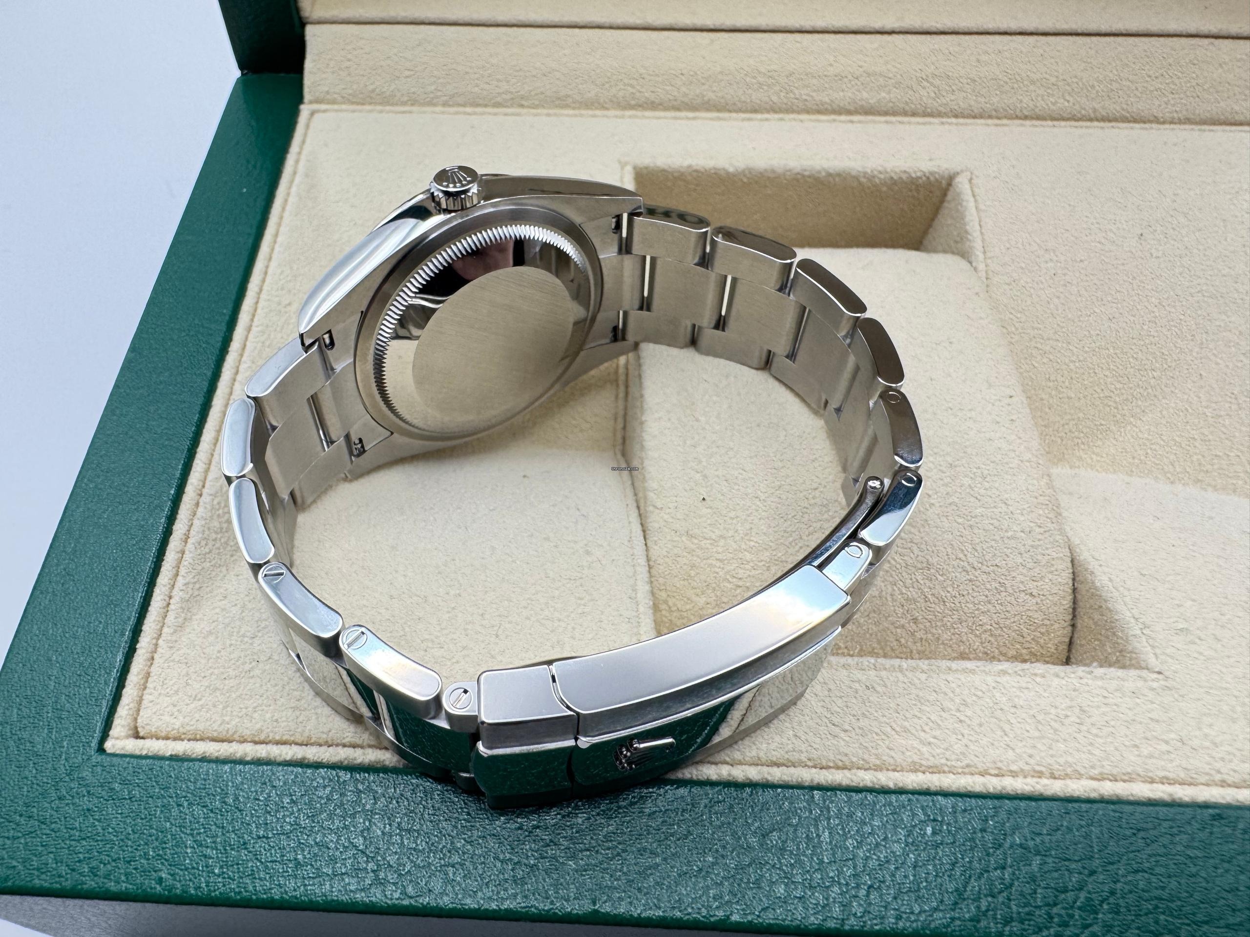 Rolex Datejust 36mm | Witte Wijzerplaat met Romeinse Cijfers & 18K Witgouden Lunette | 126234 - Image 10