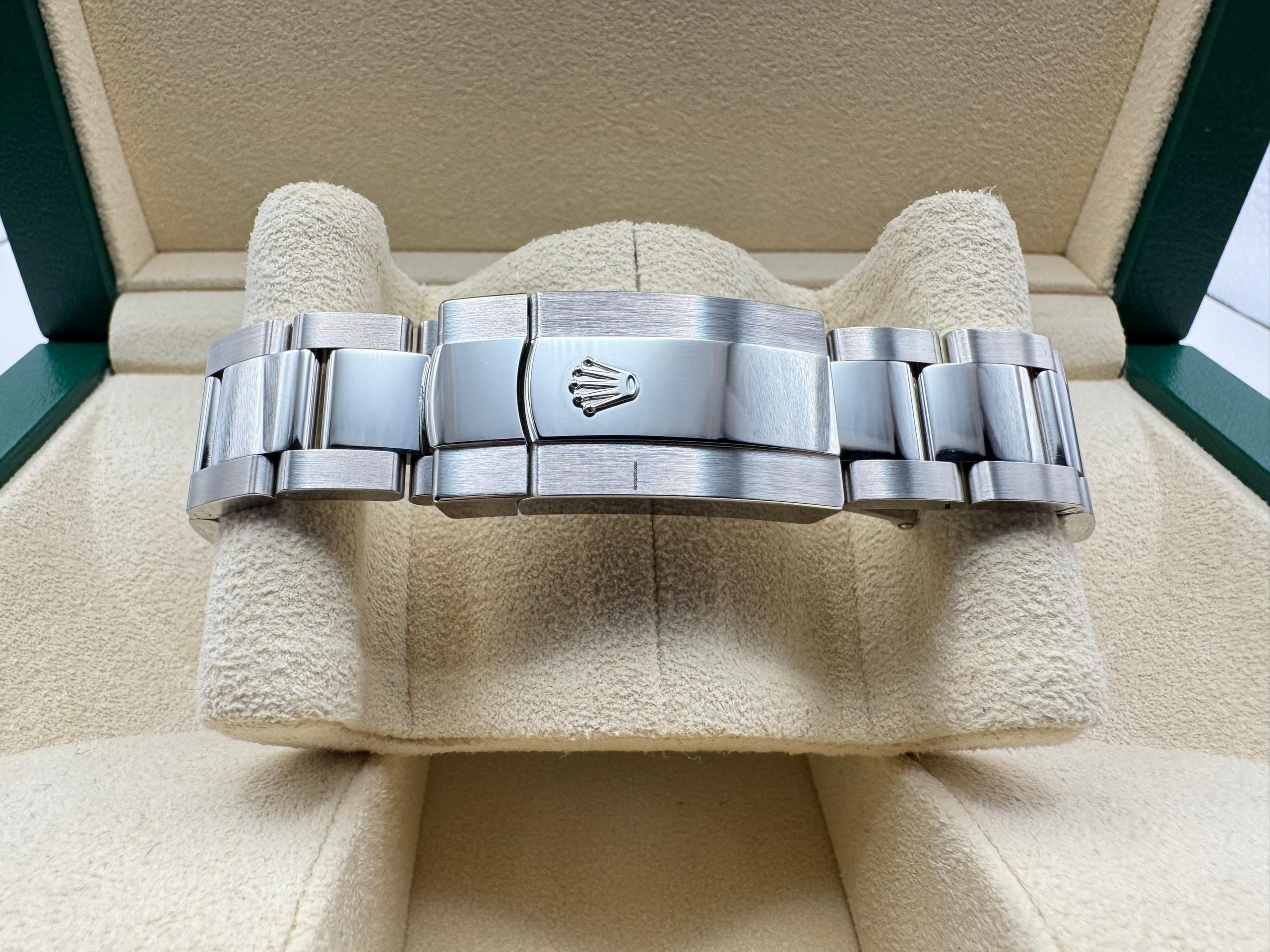 Rolex Datejust 41mm | Blauwe Wijzerplaat | 18K Witgoud Gekarteld Lunette | OysterSteel | 126334 - Image 8