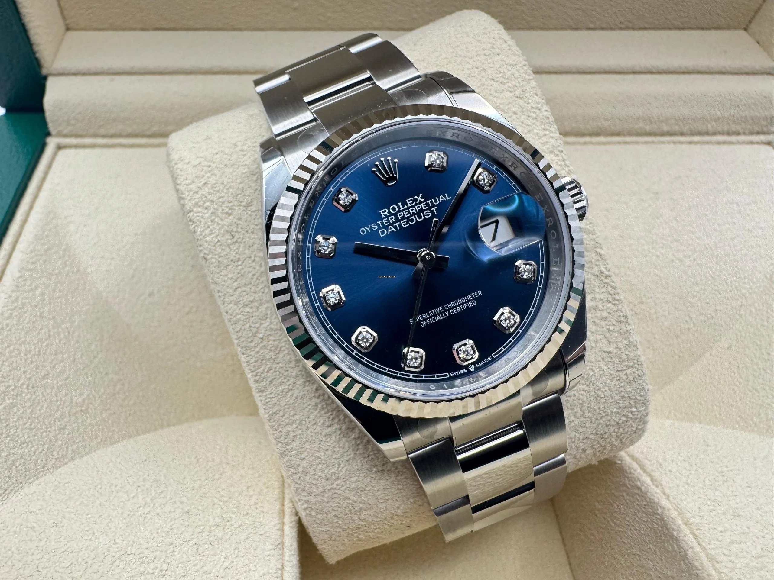 Rolex Datejust 36mm | Blauwe Diamanten Wijzerplaat | 18K Witgoud Gekarteld Lunette | Oystersteel | 126234 - Image 4
