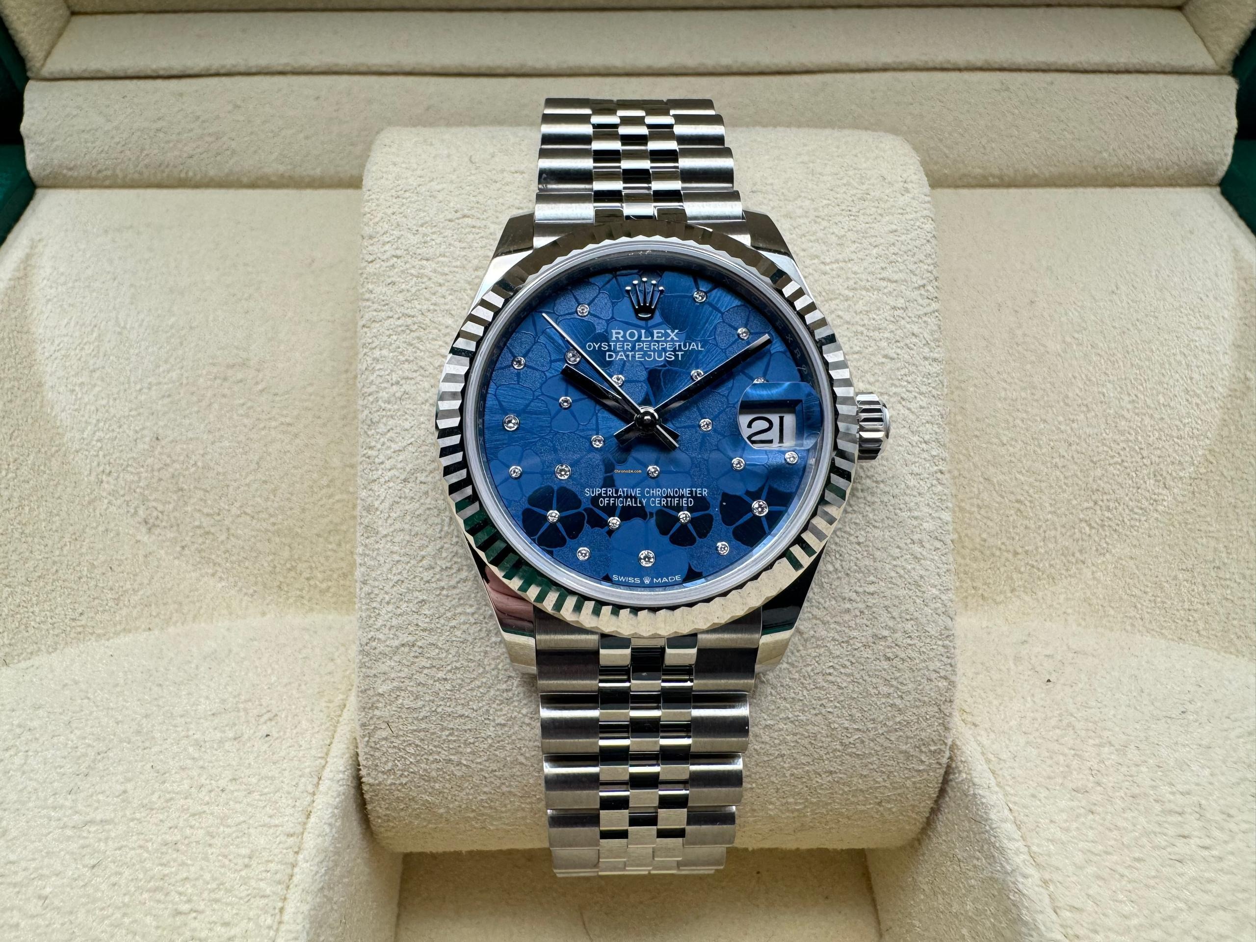 Rolex Datejust 31mm | Blauw Met Diamanten Uurmarkeringen | 18K Witgoud Gekarteld Lunette | Jubilee | 278274