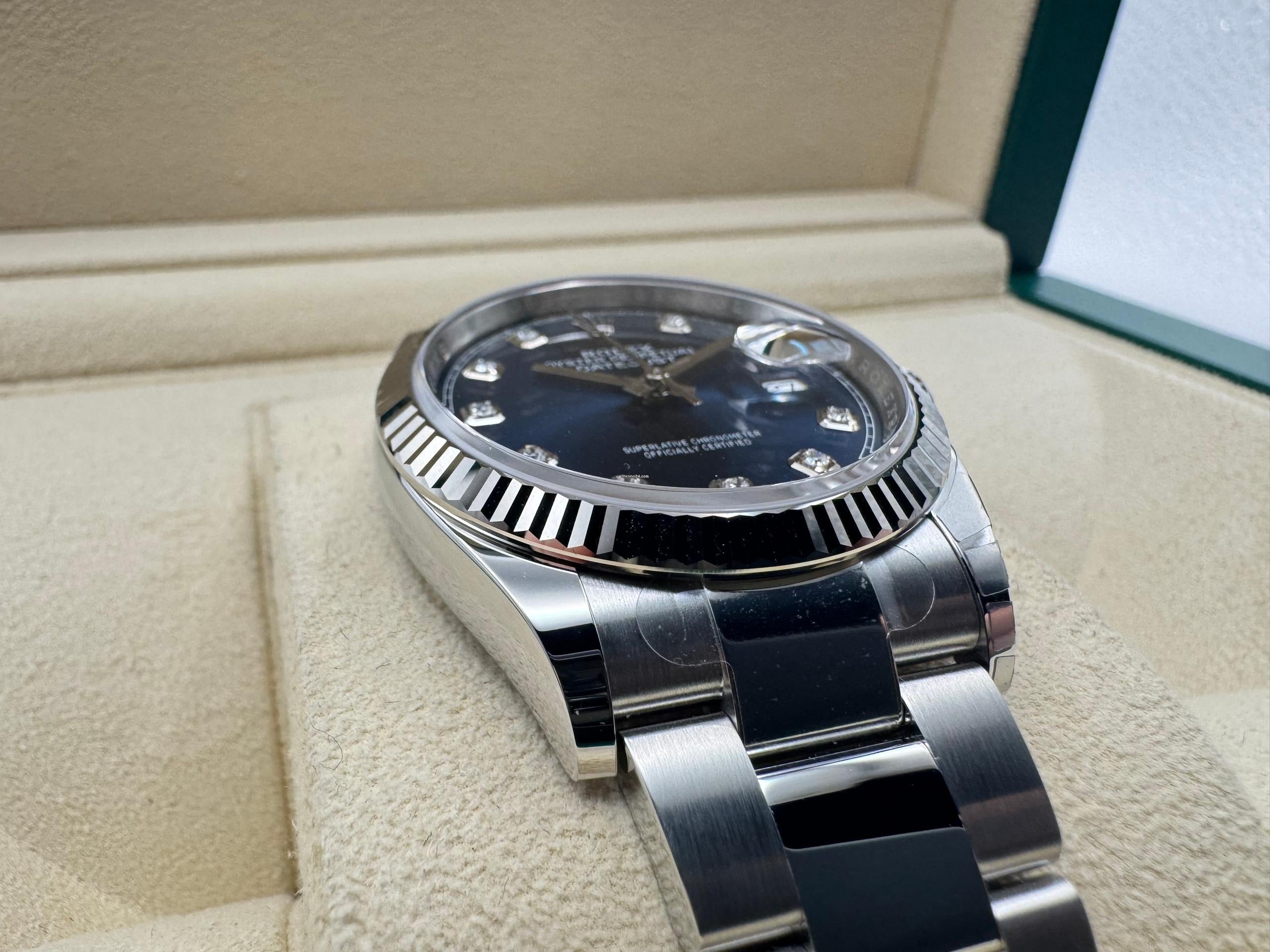 Rolex Datejust 36mm | Blauwe Diamanten Wijzerplaat | 18K Witgoud Gekarteld Lunette | Oystersteel | 126234 - Image 9