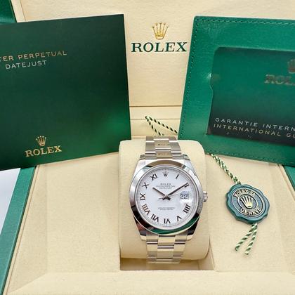 Rolex Datejust 41mm | Wit Romeinse Wijzerplaat & Zwarte Romeinse Cijfers | 126300 - Image 3