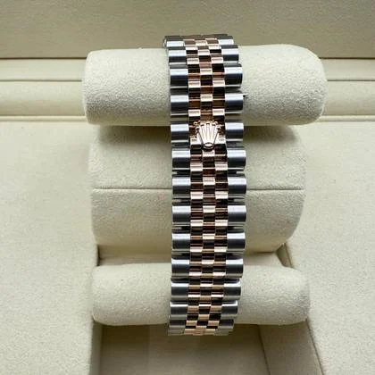 Rolex Datejust 31mm | Mother Of Pearl Met Diamanten | 18K Everose Goud Gekartelde Bezel | Jubilee | 278271 - Image 9