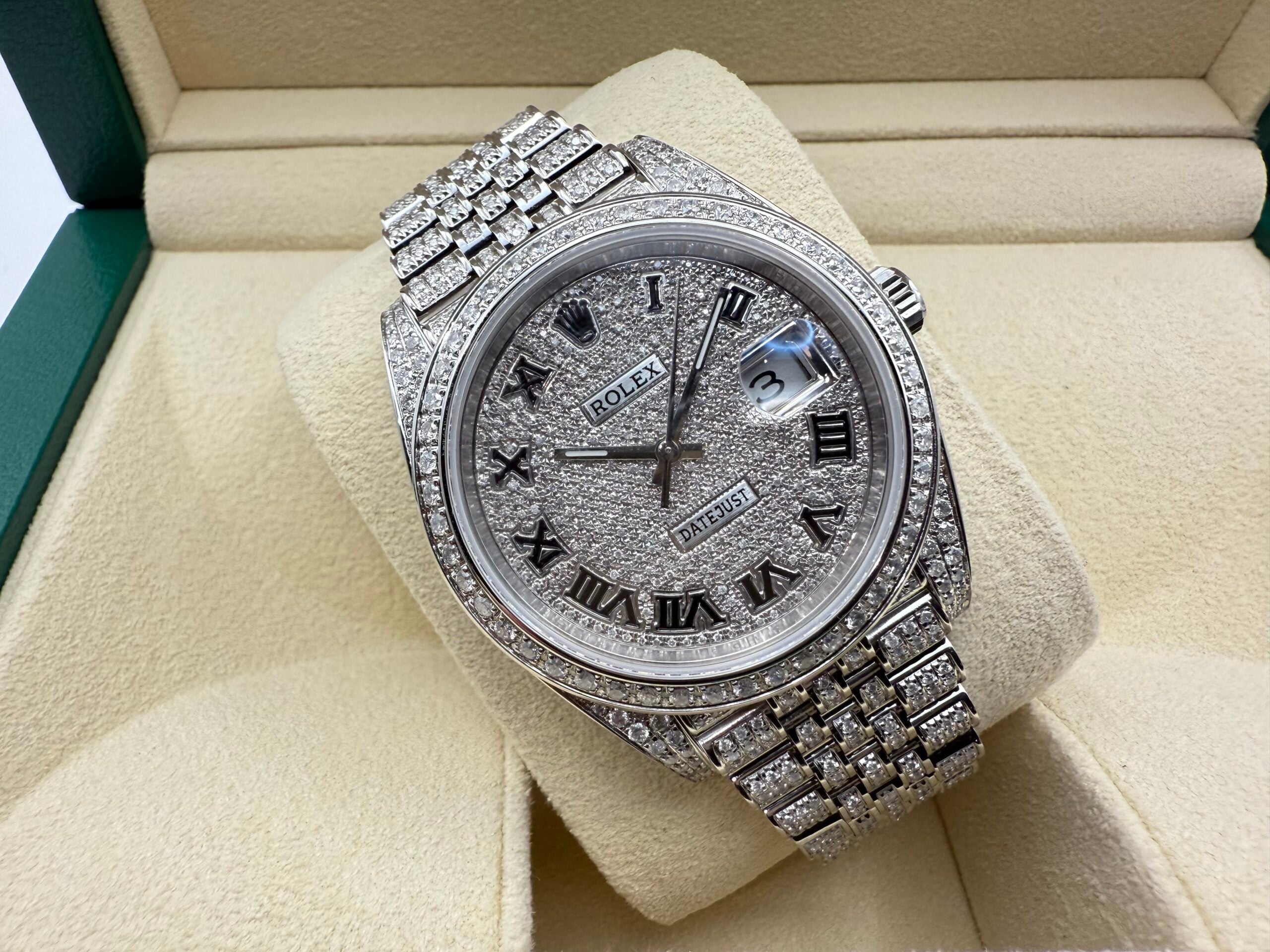 Rolex Datejust “ICED OUT” 41mm | VOL ! 9.7ct Diamanten | Romeinse Wijzerplaat (ROMAN) | Jubilee | 126300 - Image 2