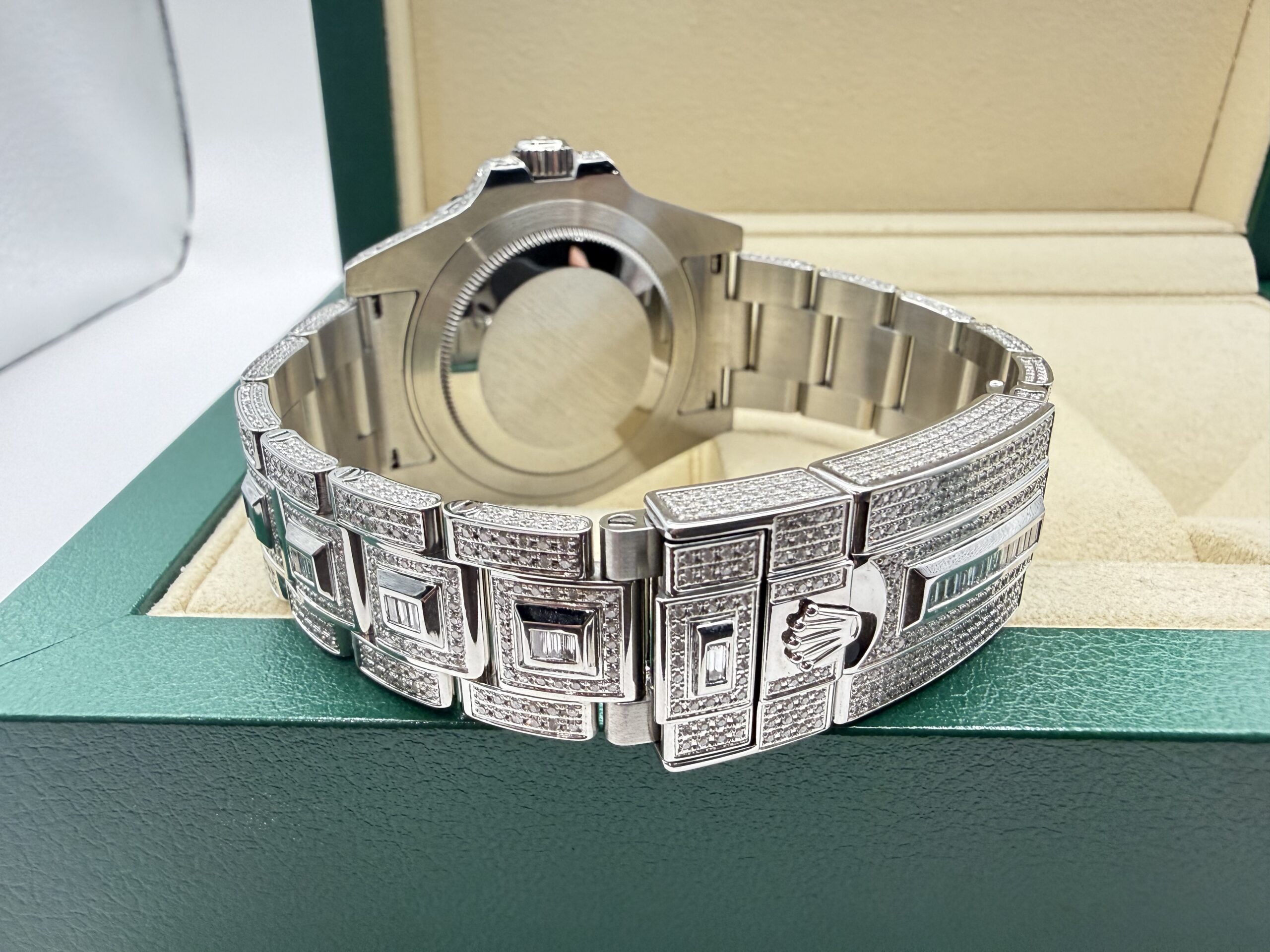 Rolex GMT-Master II 40mm | VOL! “ICED OUT” 9.7ct Diamanten & Pavé Diamant Wijzerplaat | 116710LN - Image 11