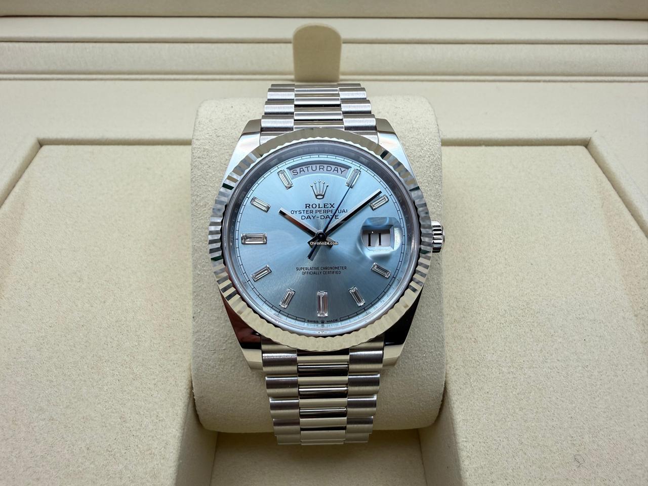 Rolex Day-Date 40mm | "ICE Blue Dial"| Platina | Diamanten Index | Platina Gekartelde Lunette | President Bracelet | 228236
