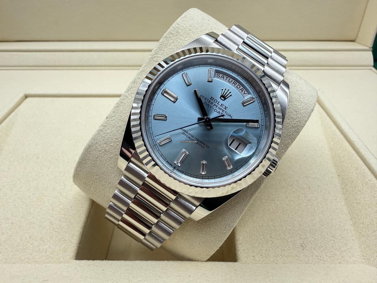 Rolex Day-Date 40mm | "ICE Blue Dial"| Platina | Diamanten Index | Platina Gekartelde Lunette | President Bracelet | 228236 - Image 10