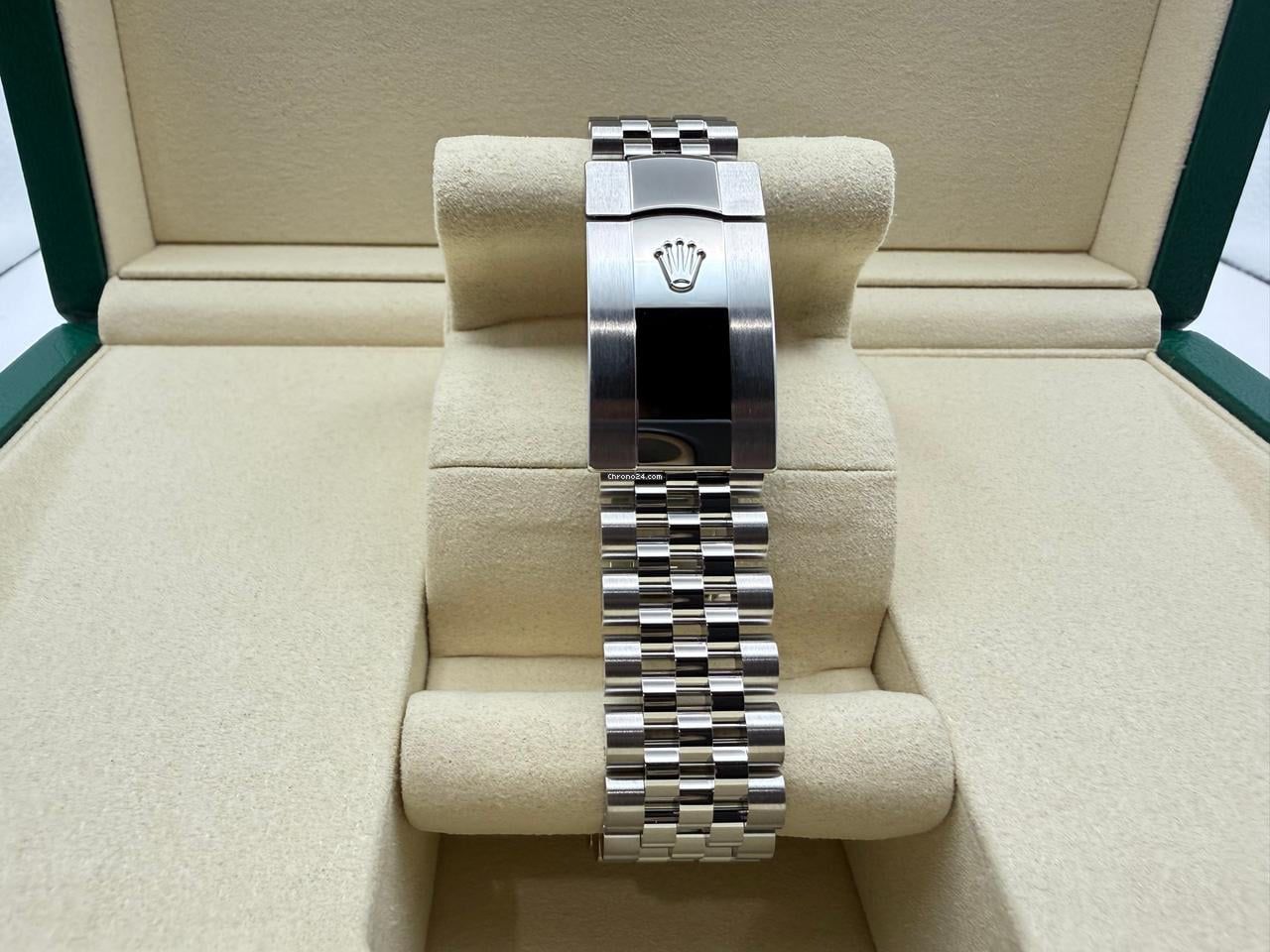 Rolex Datejust 36mm | Witte Wijzerplaat | Romeinse Index |18K Witgoud | Gekartelde Lunette | Jubilee | 126234 - Image 8
