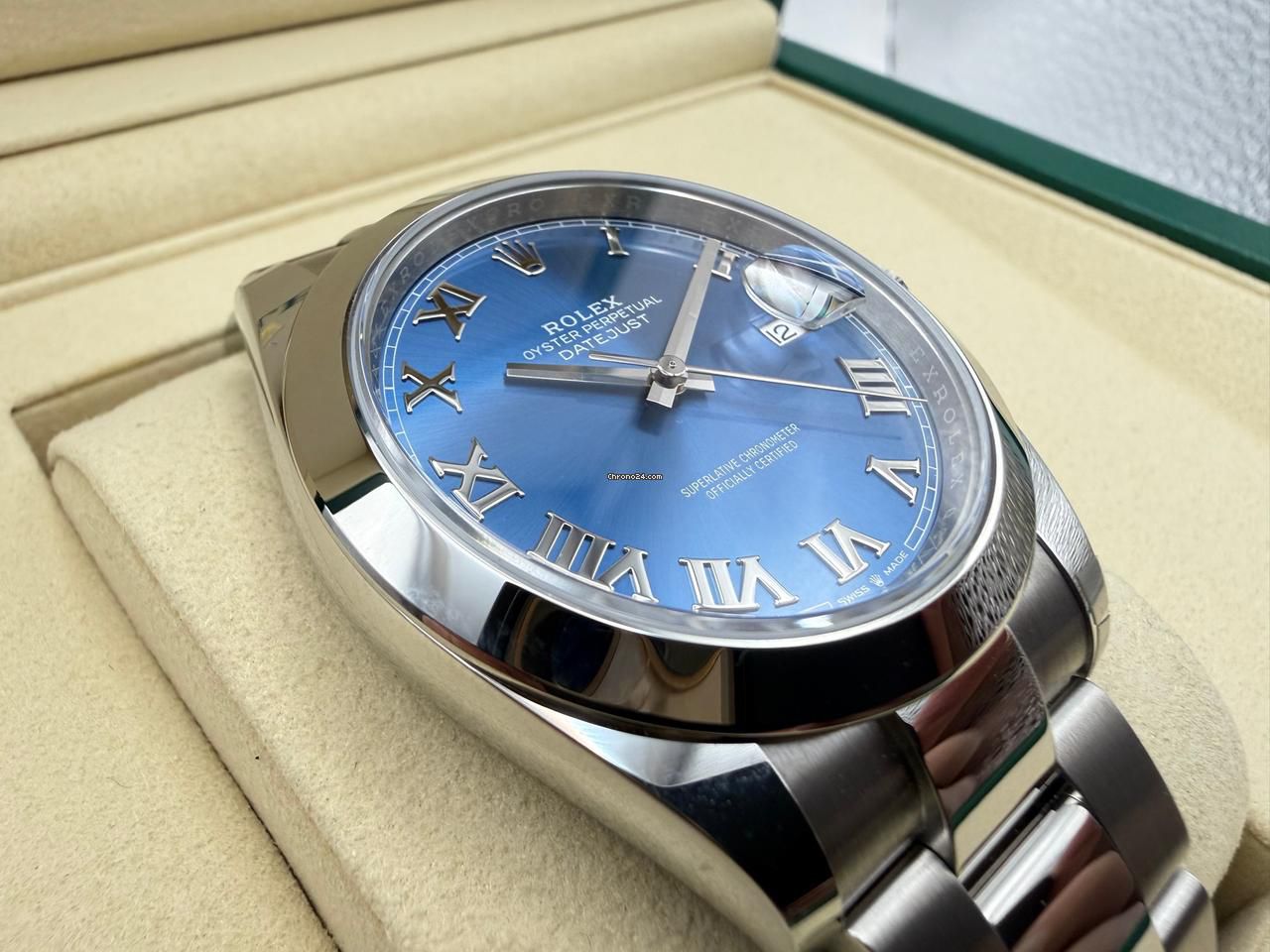 Rolex Datejust 41mm | Azzurro Blue Wijzerplaat | Romeinse Index | Gladde Lunette | Oysterband | 126300 - Image 3