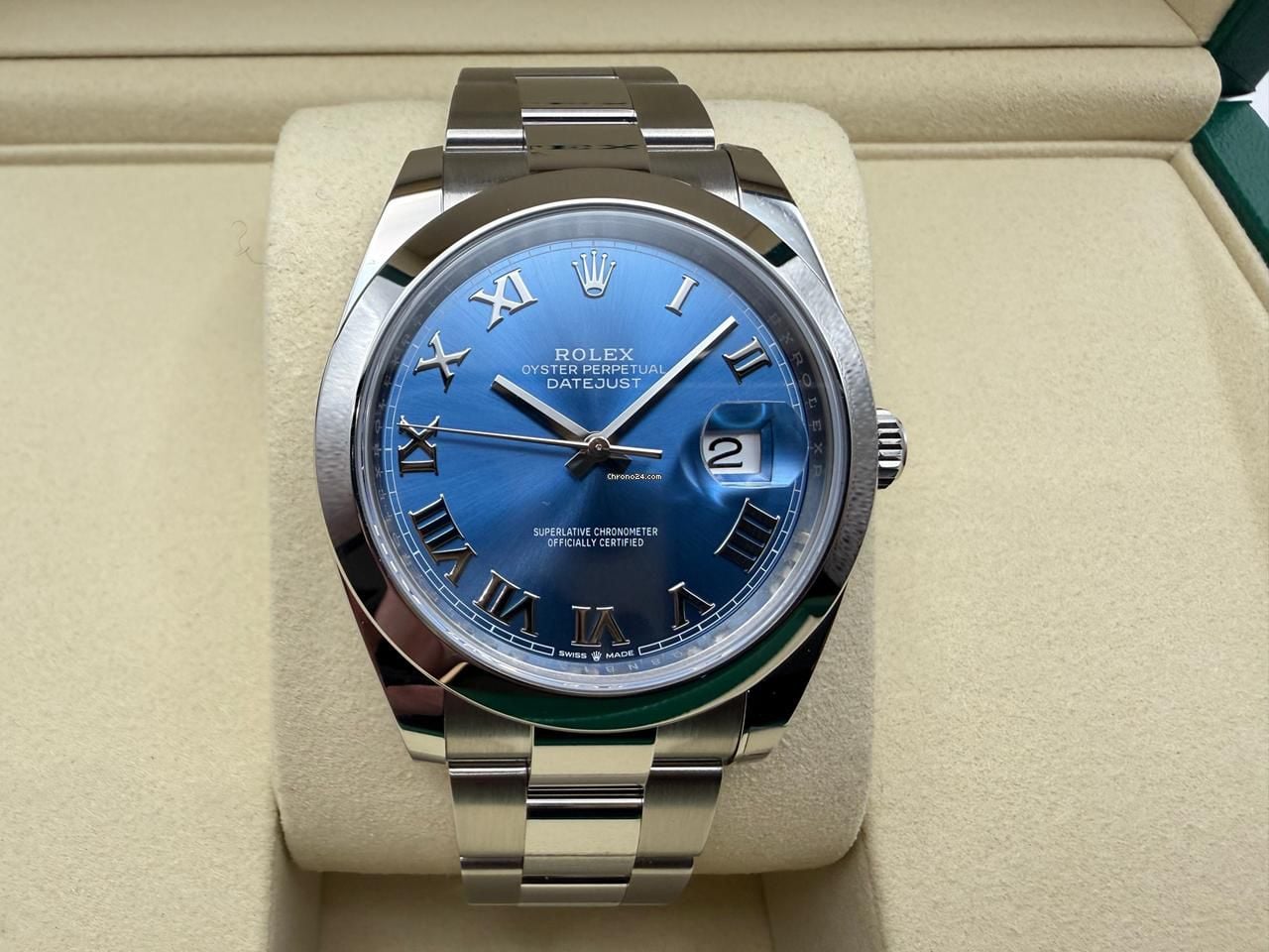 Rolex Datejust 41mm | Azzurro Blue Wijzerplaat | Romeinse Index | Gladde Lunette | Oysterband | 126300